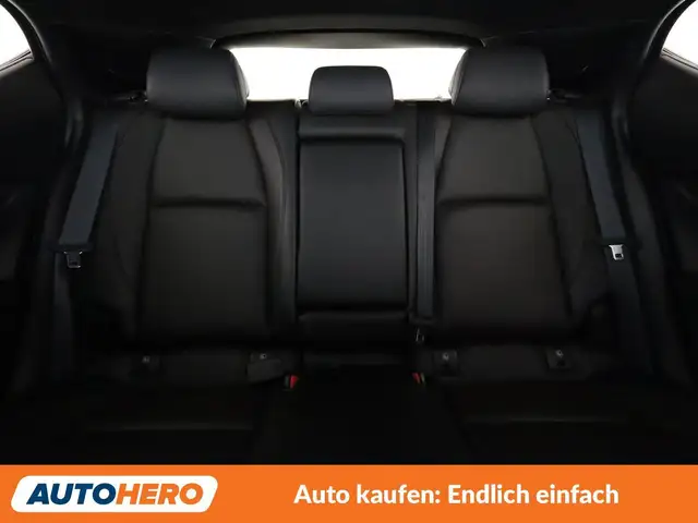 Mazda Mazda3 view 15