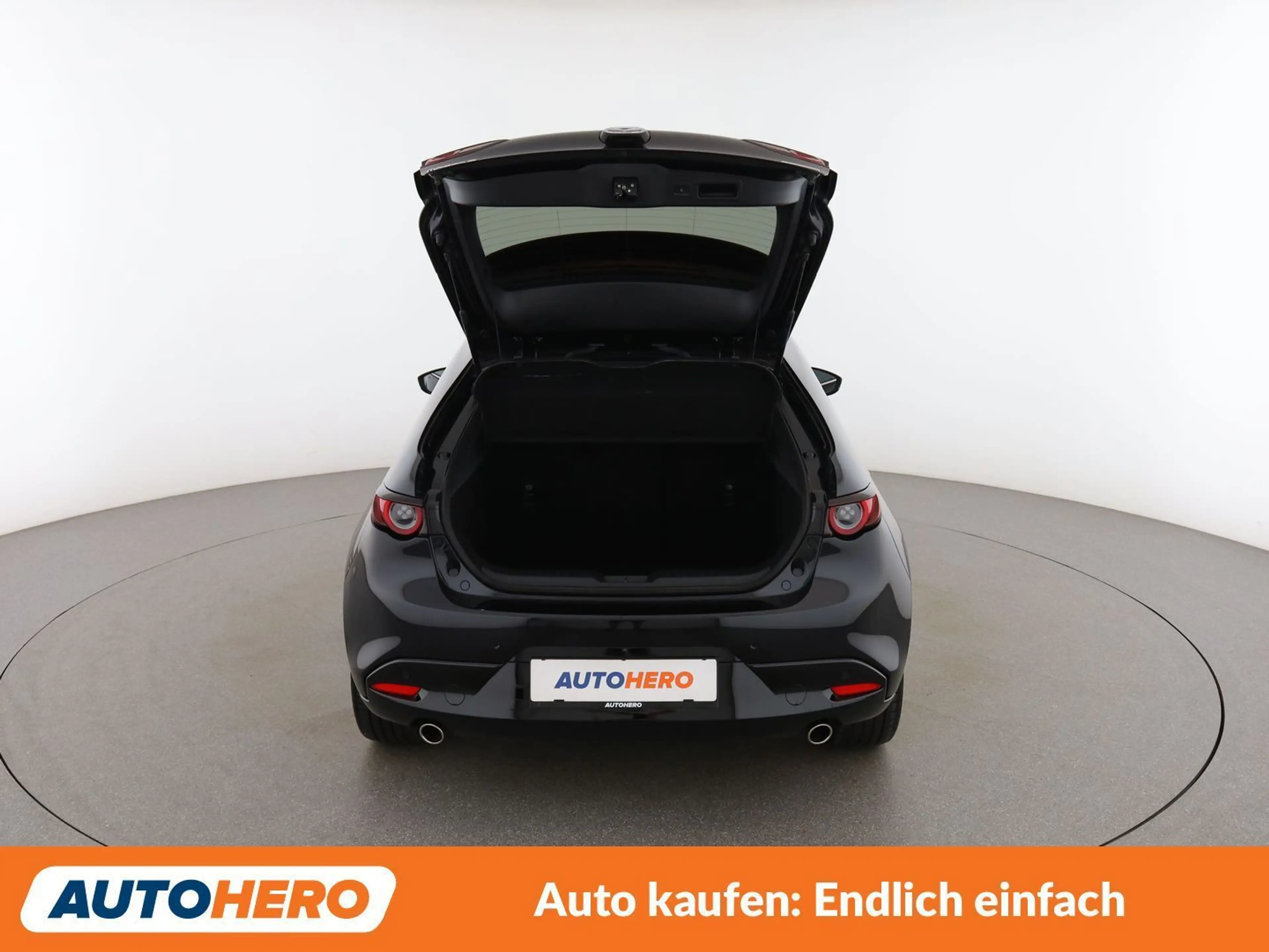 Mazda 3 2.0 Skyactiv-G Mild-Hybrid Homura — photo 16