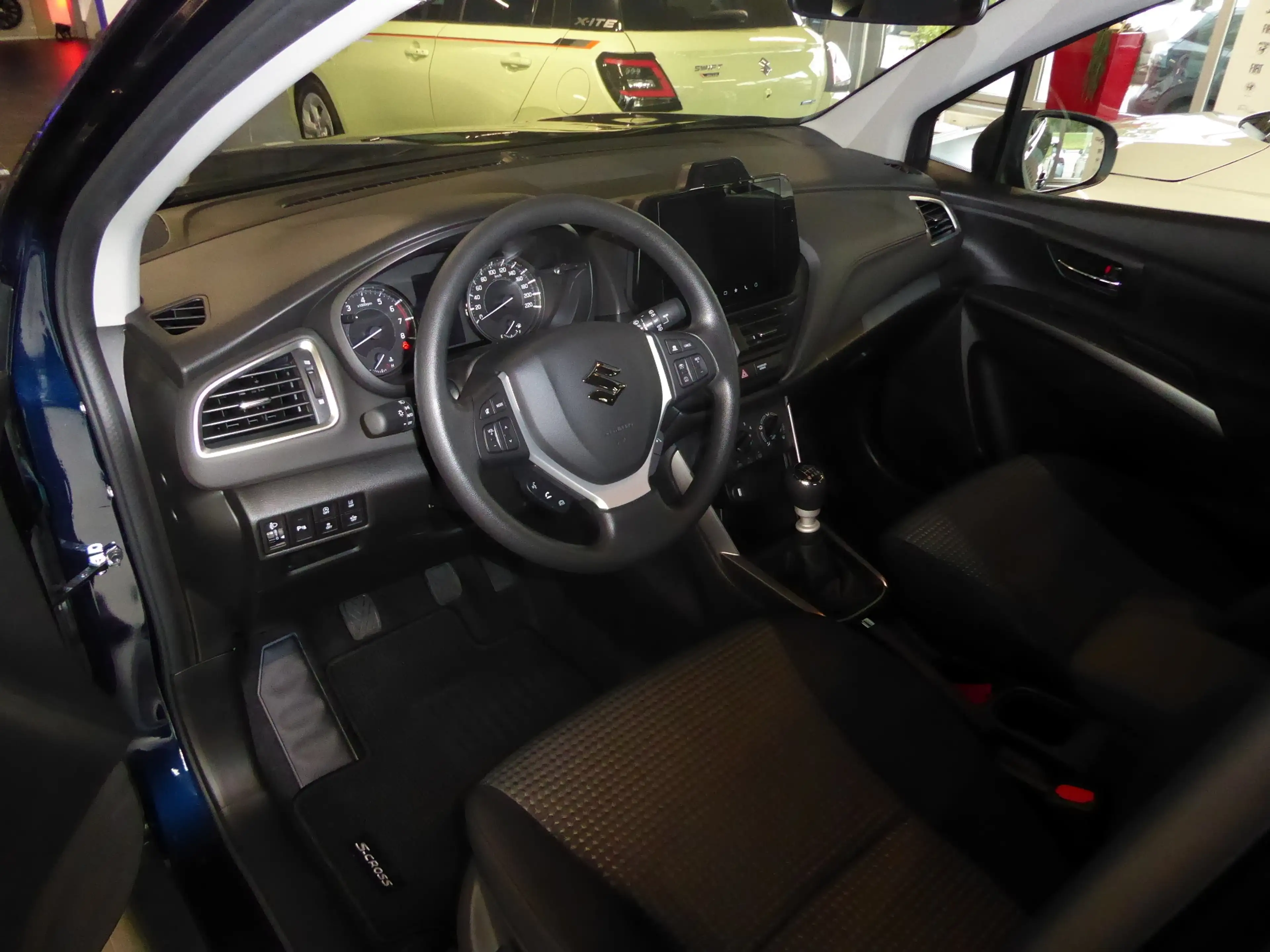 Suzuki SX4 S-Cross 1.4 Hybrid Edition — photo 5
