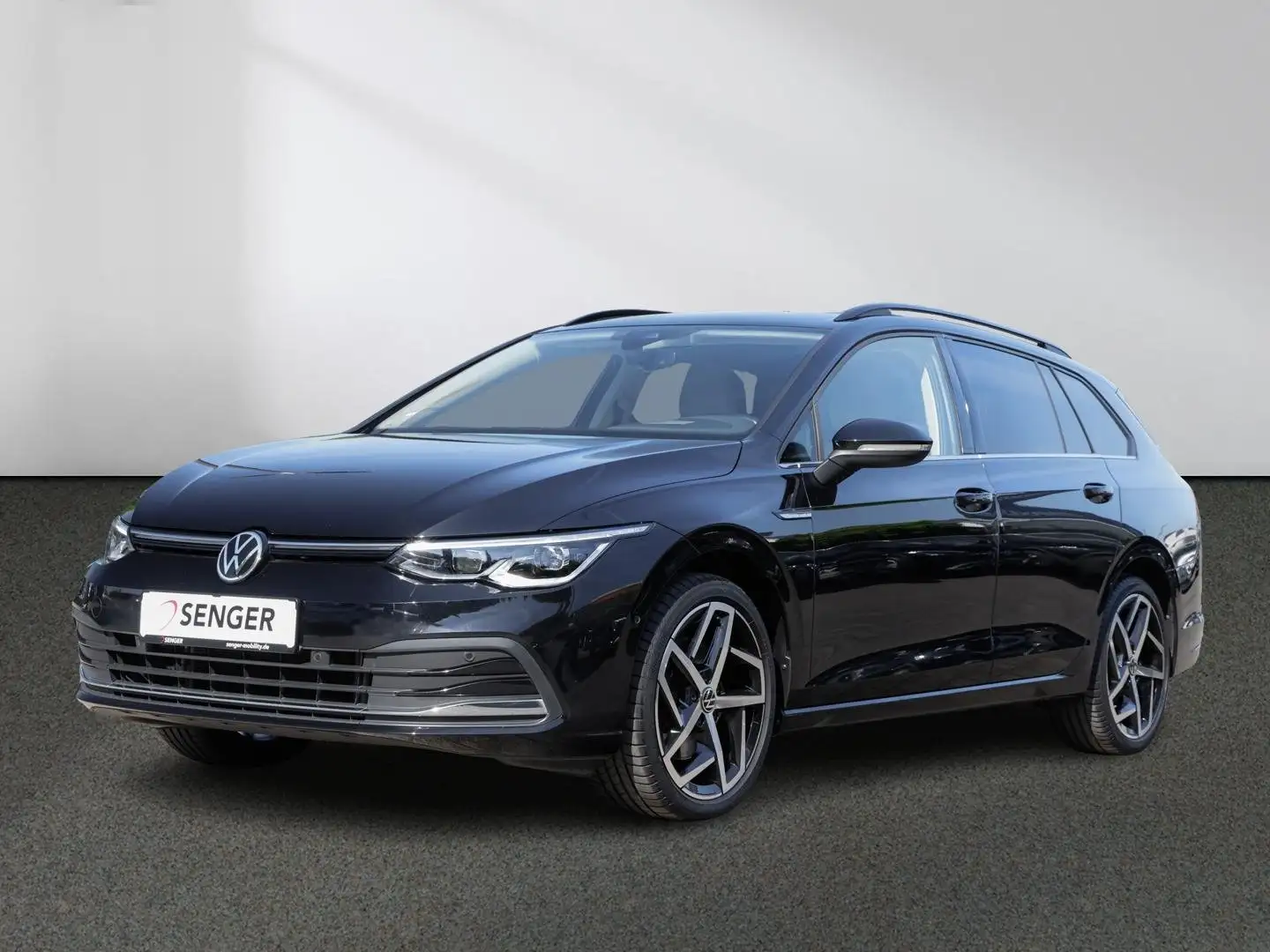 Volkswagen Golf VIII Variant Style 2.0 TDI DSG Matrix AHK Noir - 1