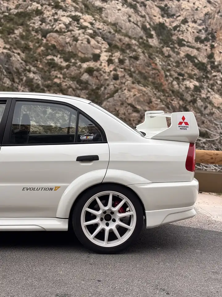 Mitsubishi Lancer, foto 4