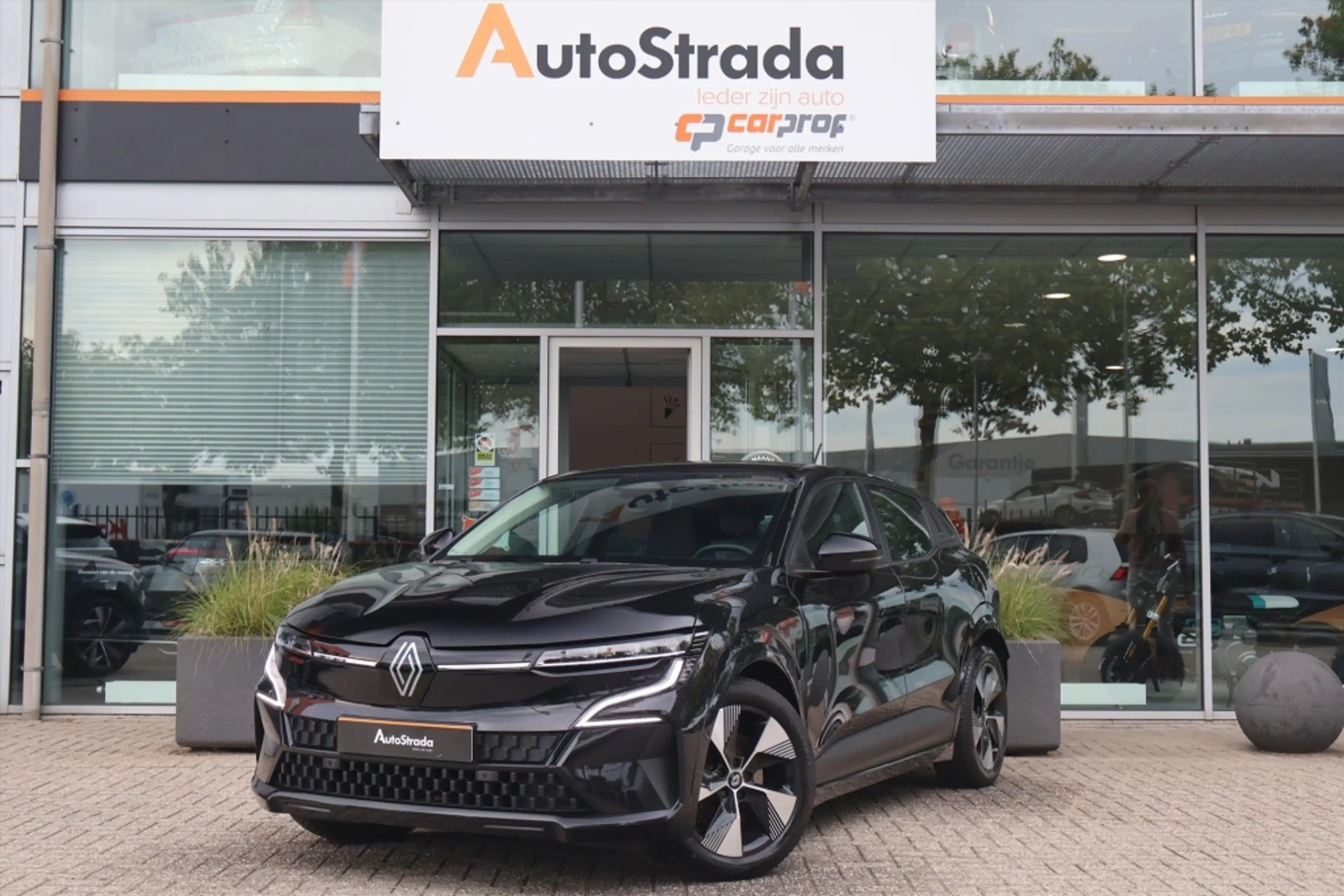 Renault Megane E-Tech EV60 Evolution 220pk Optimum Charge SoH 94% | Warm — photo 3