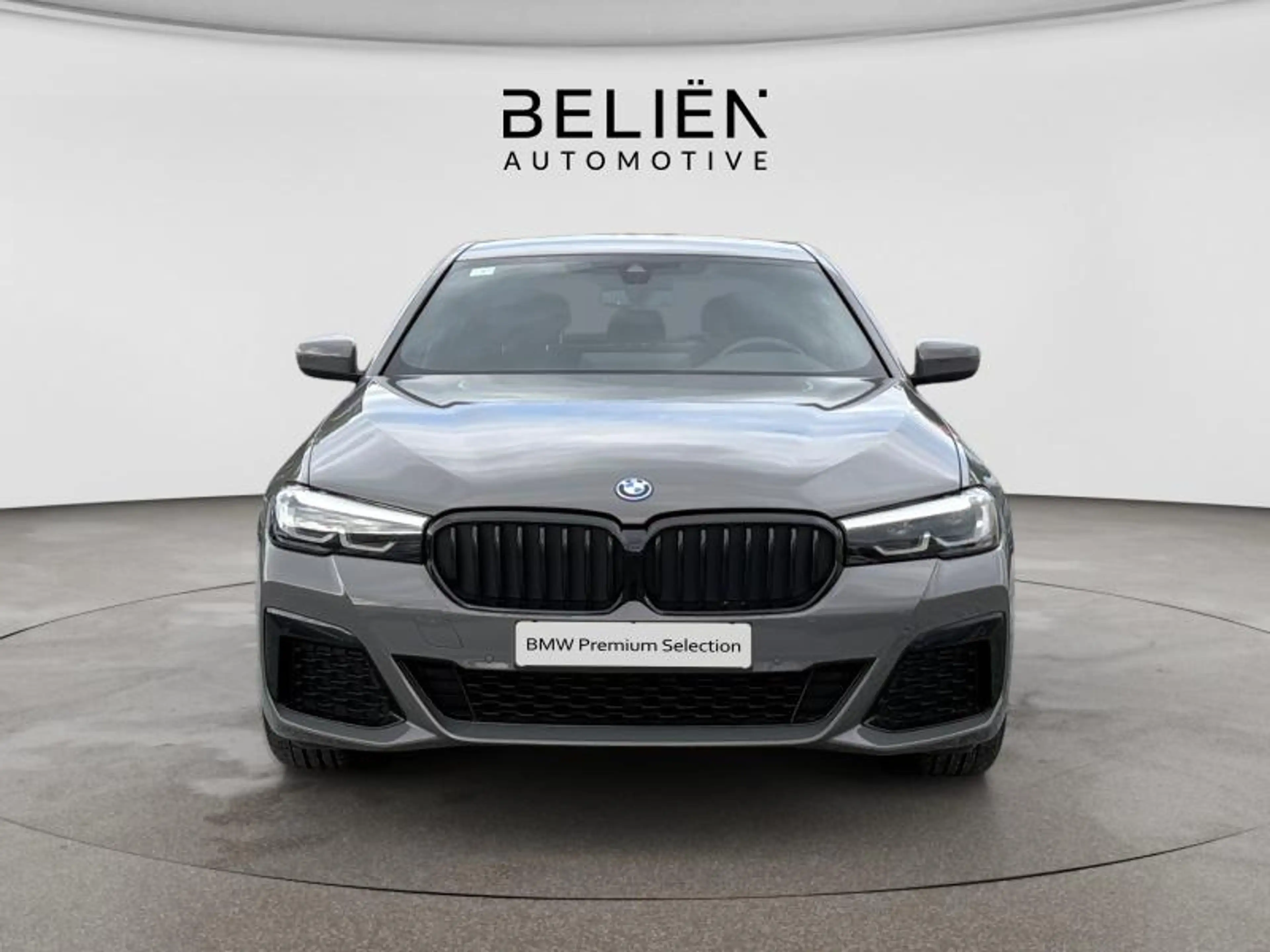 BMW 545 Berline — photo 3