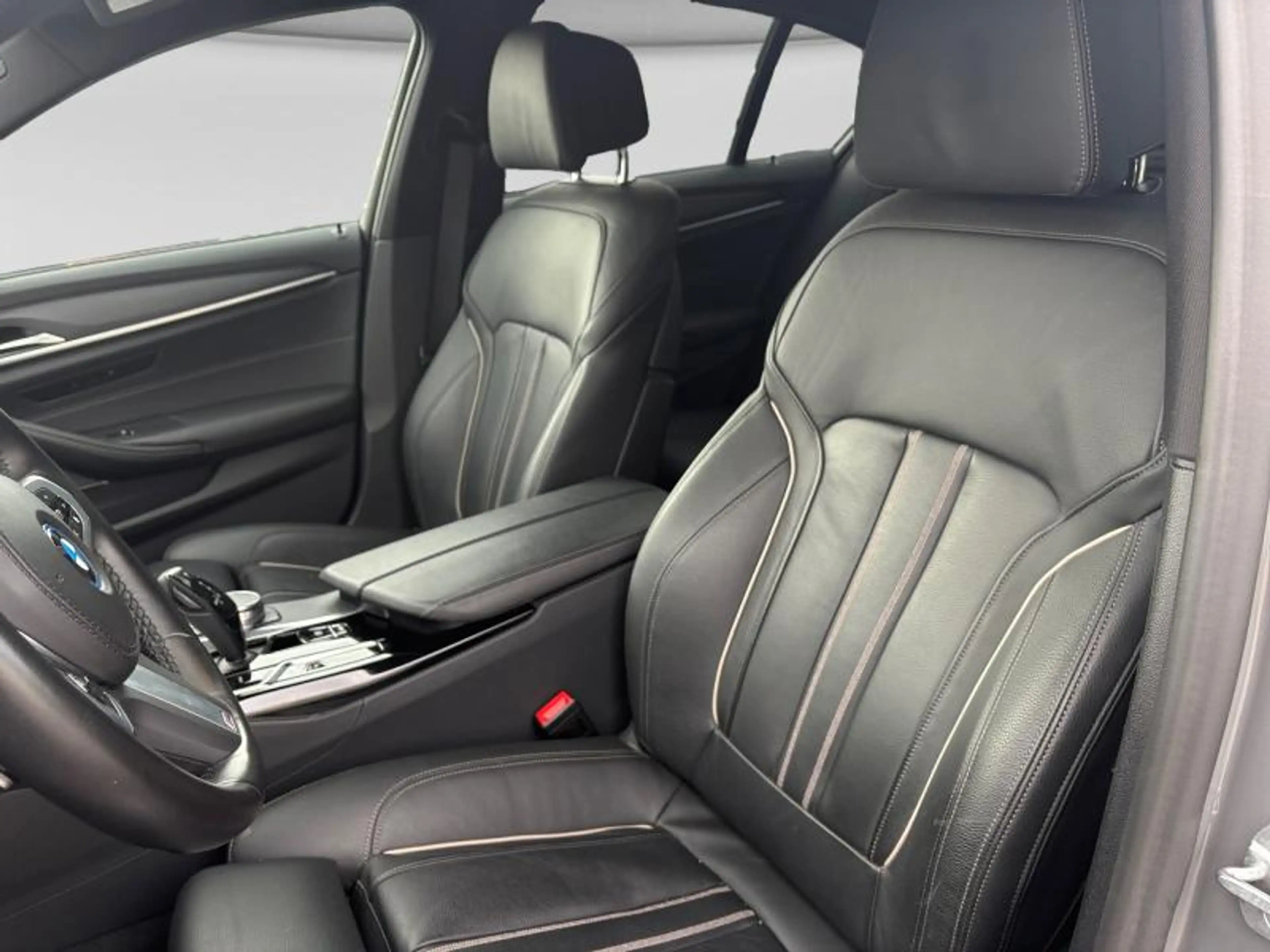 BMW 545 Berline — photo 13