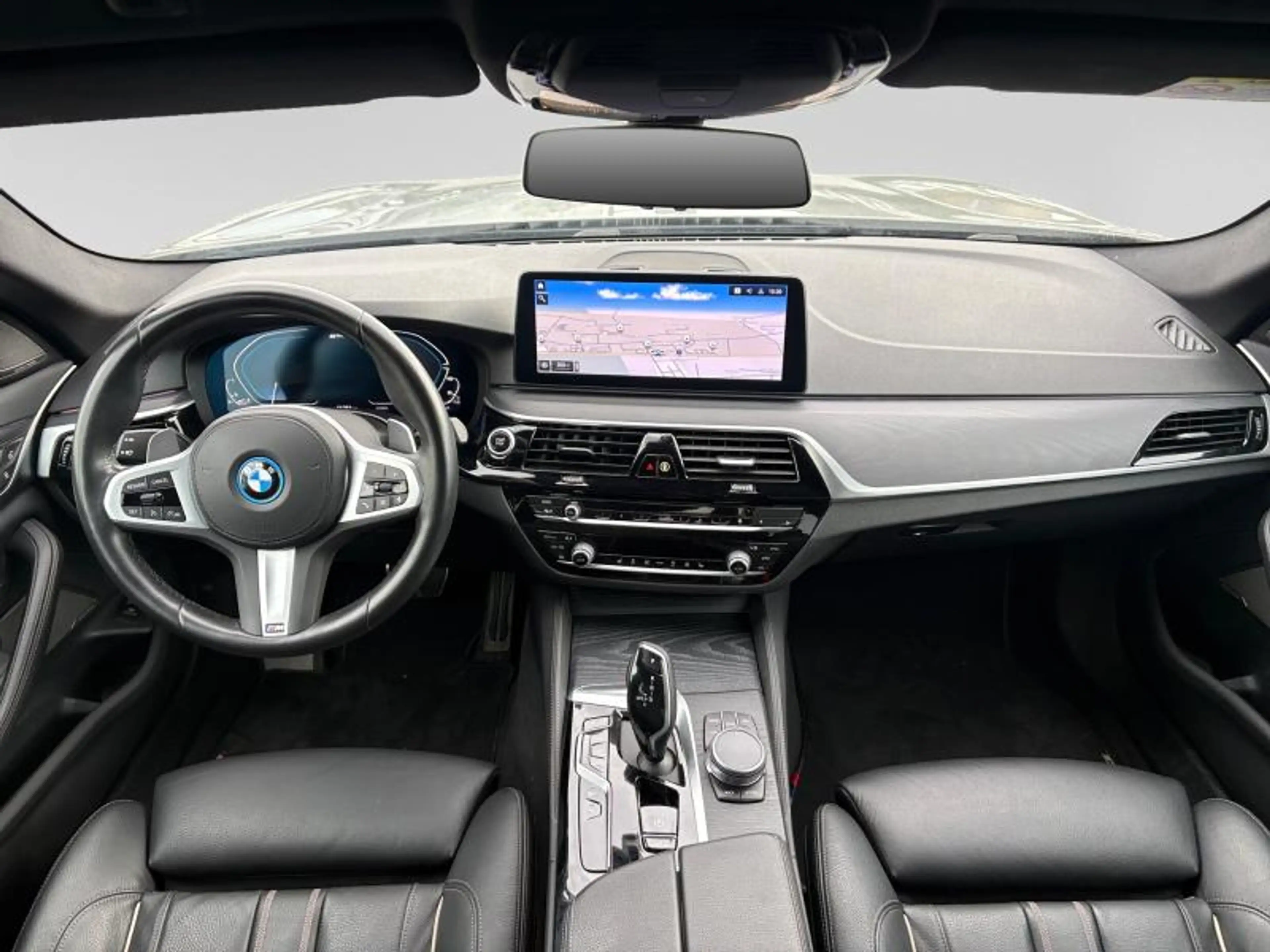 BMW 545 Berline — photo 8