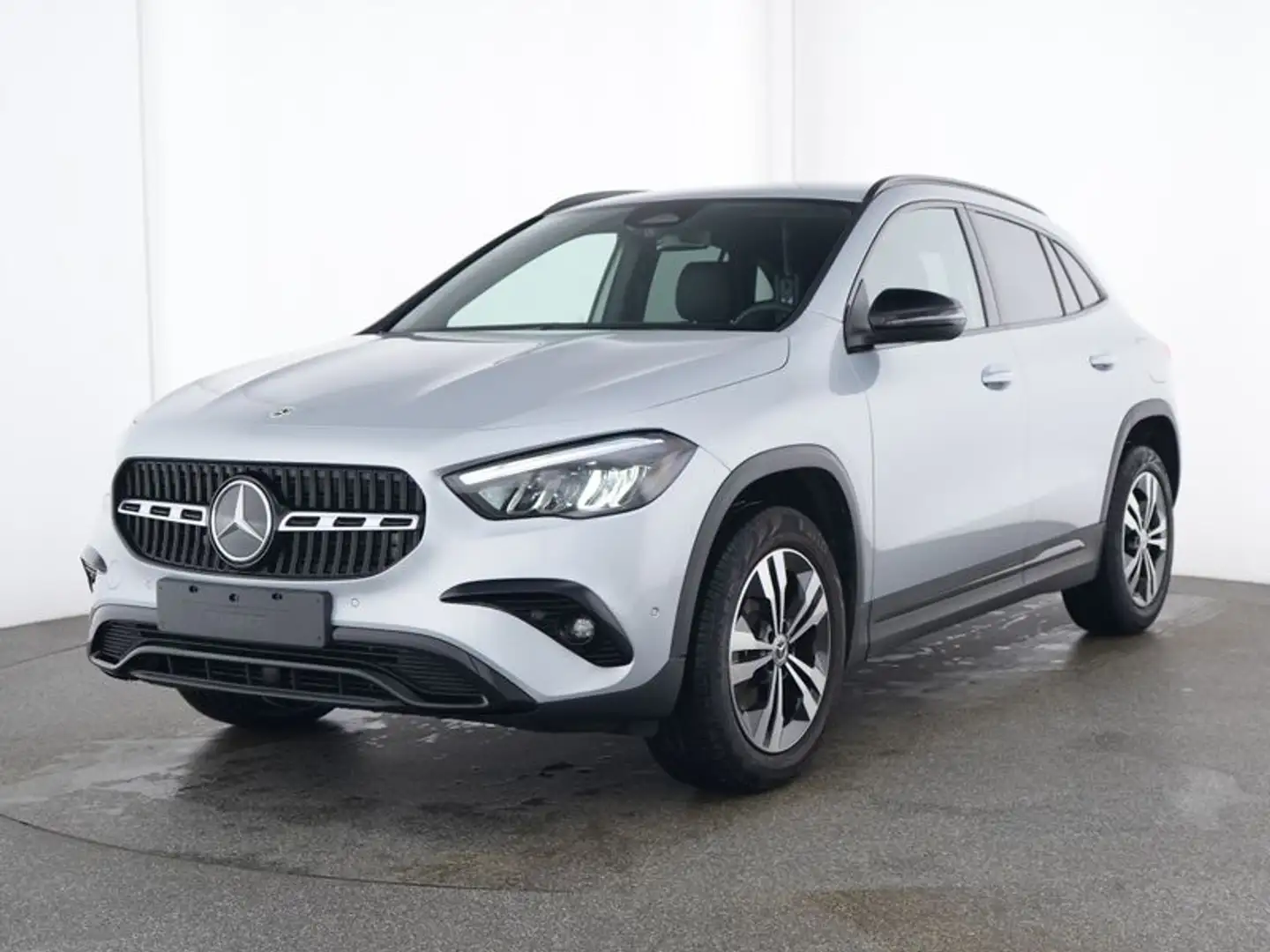Mercedes-Benz GLA 200 *Progressive Line Advanced Plus*Night-P* Silber - 1