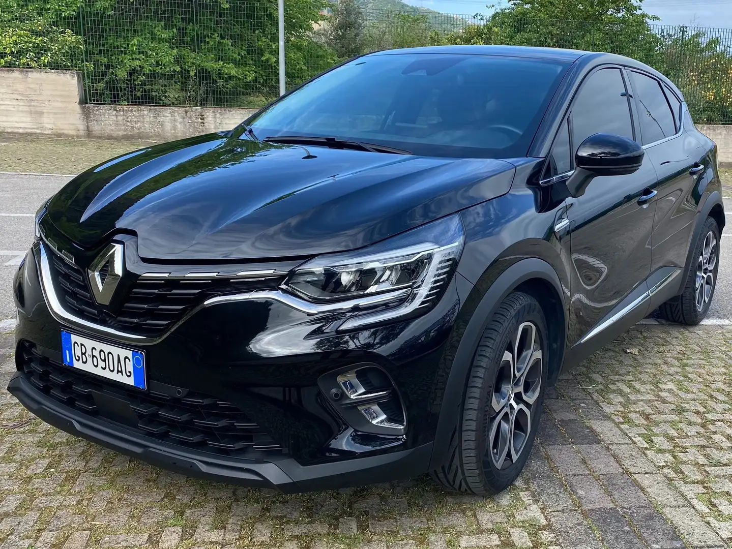 Renault Captur Blue dCi 115 (116 CV / 85 kW ..del 2021) Nero - 1