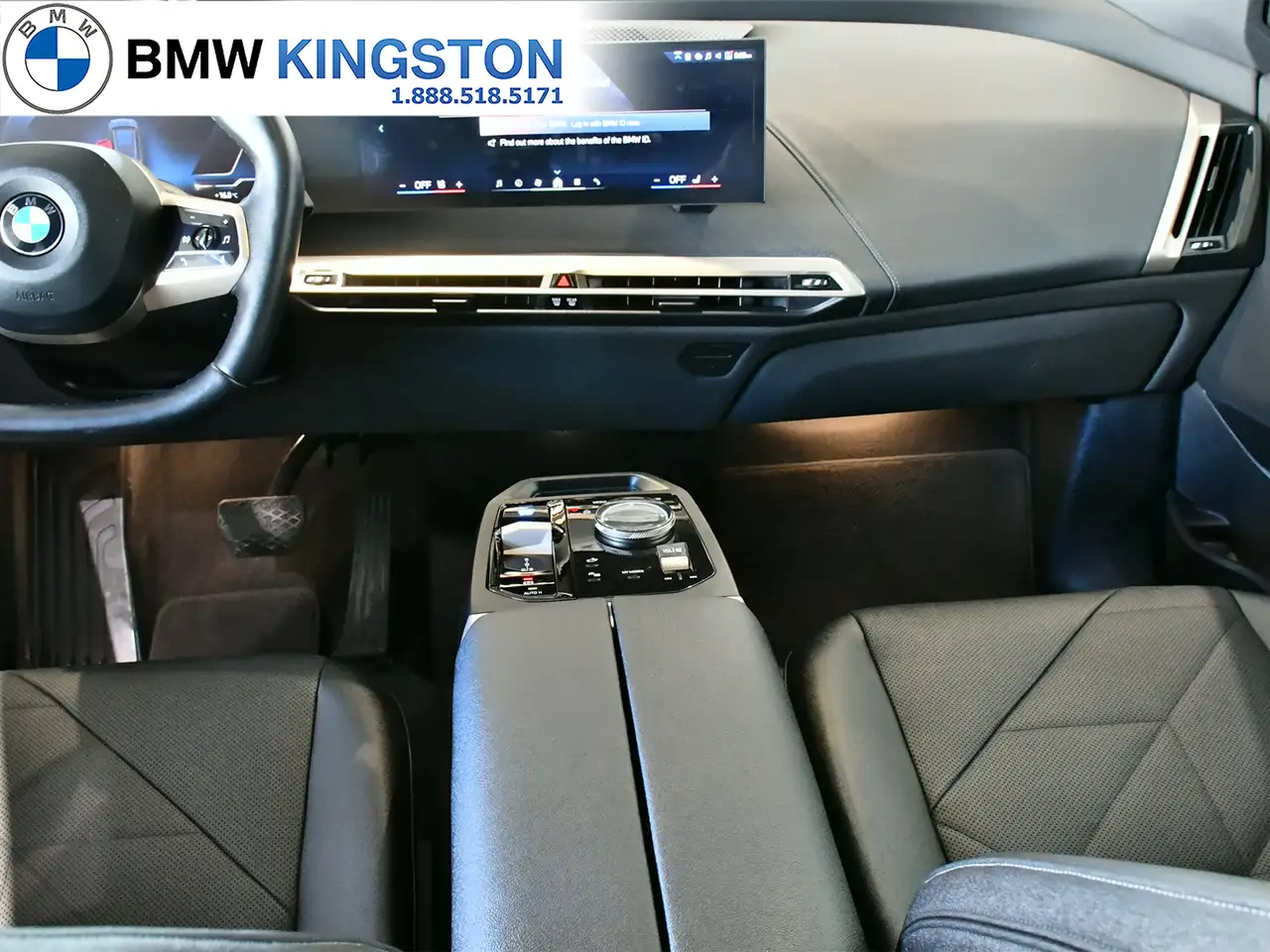 BMW iX снимка BMW iX