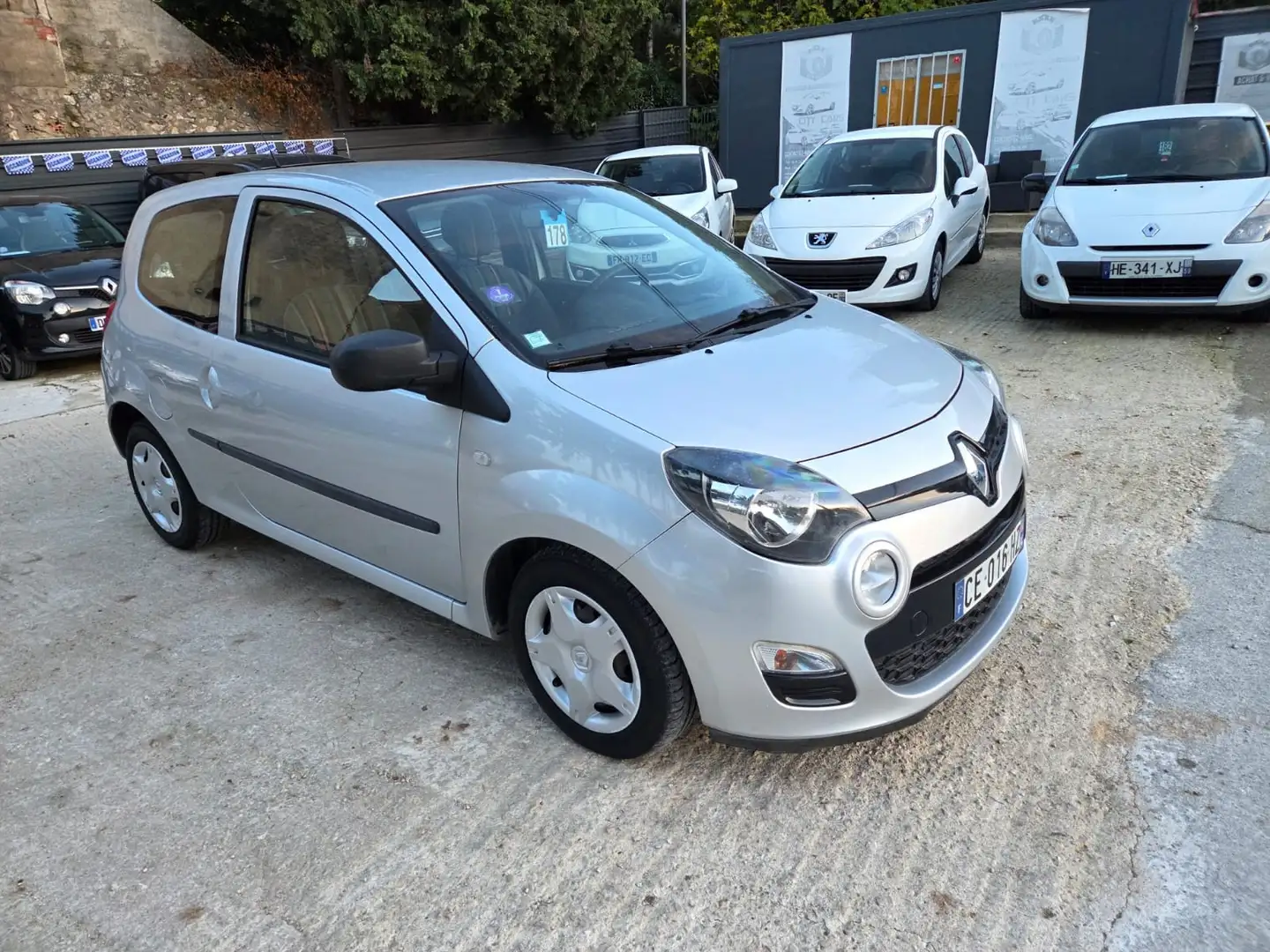 Renault Twingo Authentique Grau - 1