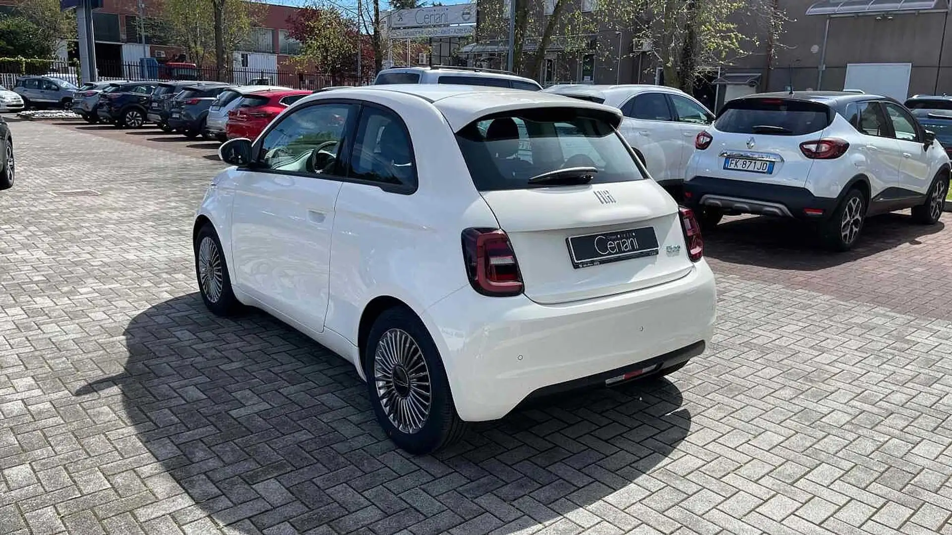 Fiat 500e Berlina 42 kWh Icon Bianco - 2