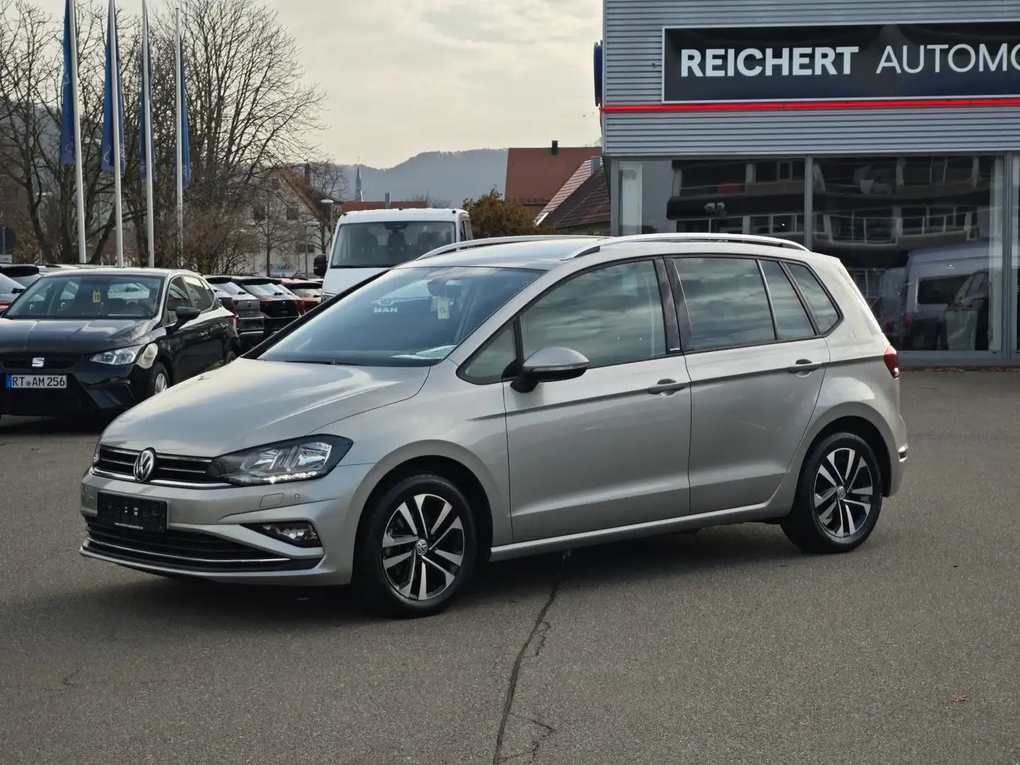 Volkswagen Golf Sportsvan Sportsvan United 1,5TSI #Kamera #Navi Silber - 1
