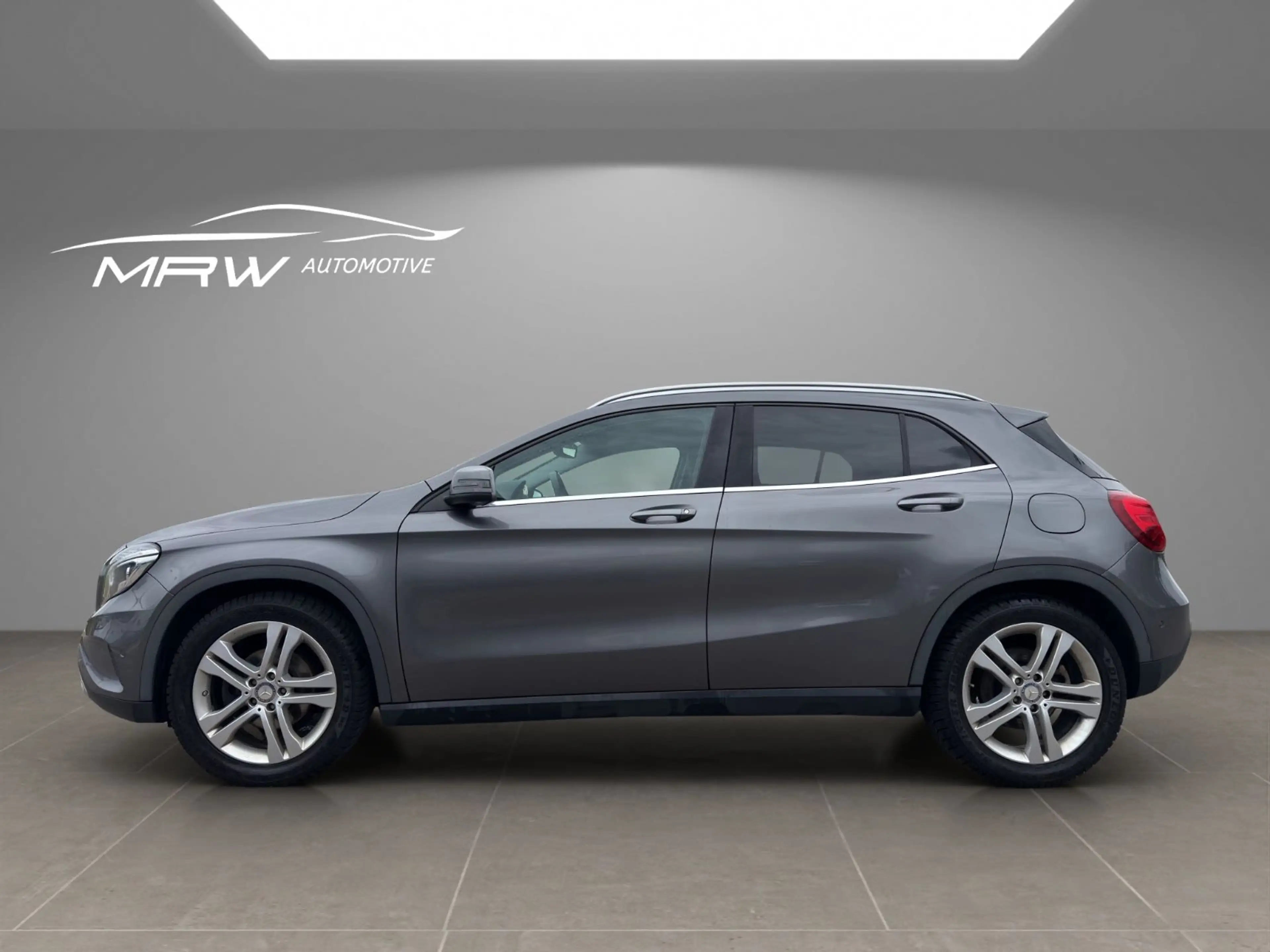 Mercedes-Benz GLA 180 Urban KAMERA XENON NAVI LEDER — photo 3