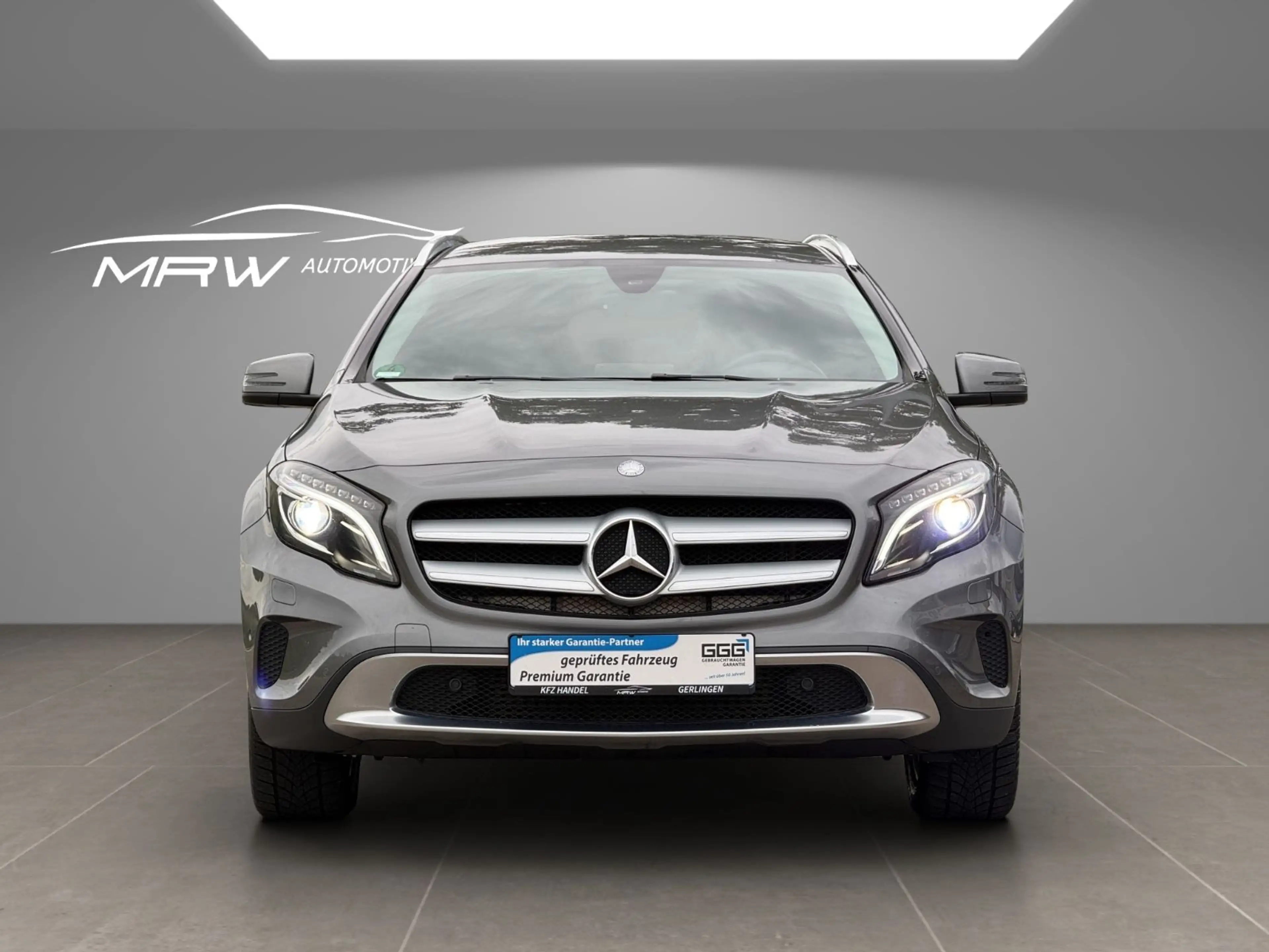 Mercedes-Benz GLA 180 Urban KAMERA XENON NAVI LEDER — photo 2