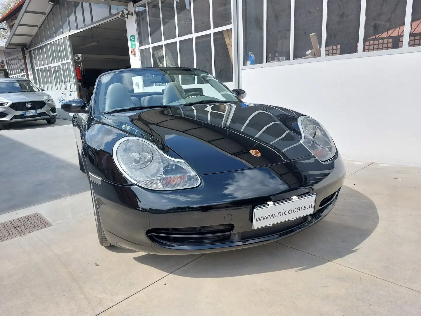 Porsche 996 911 Cabrio 3.4 Carrera Fekete - 1