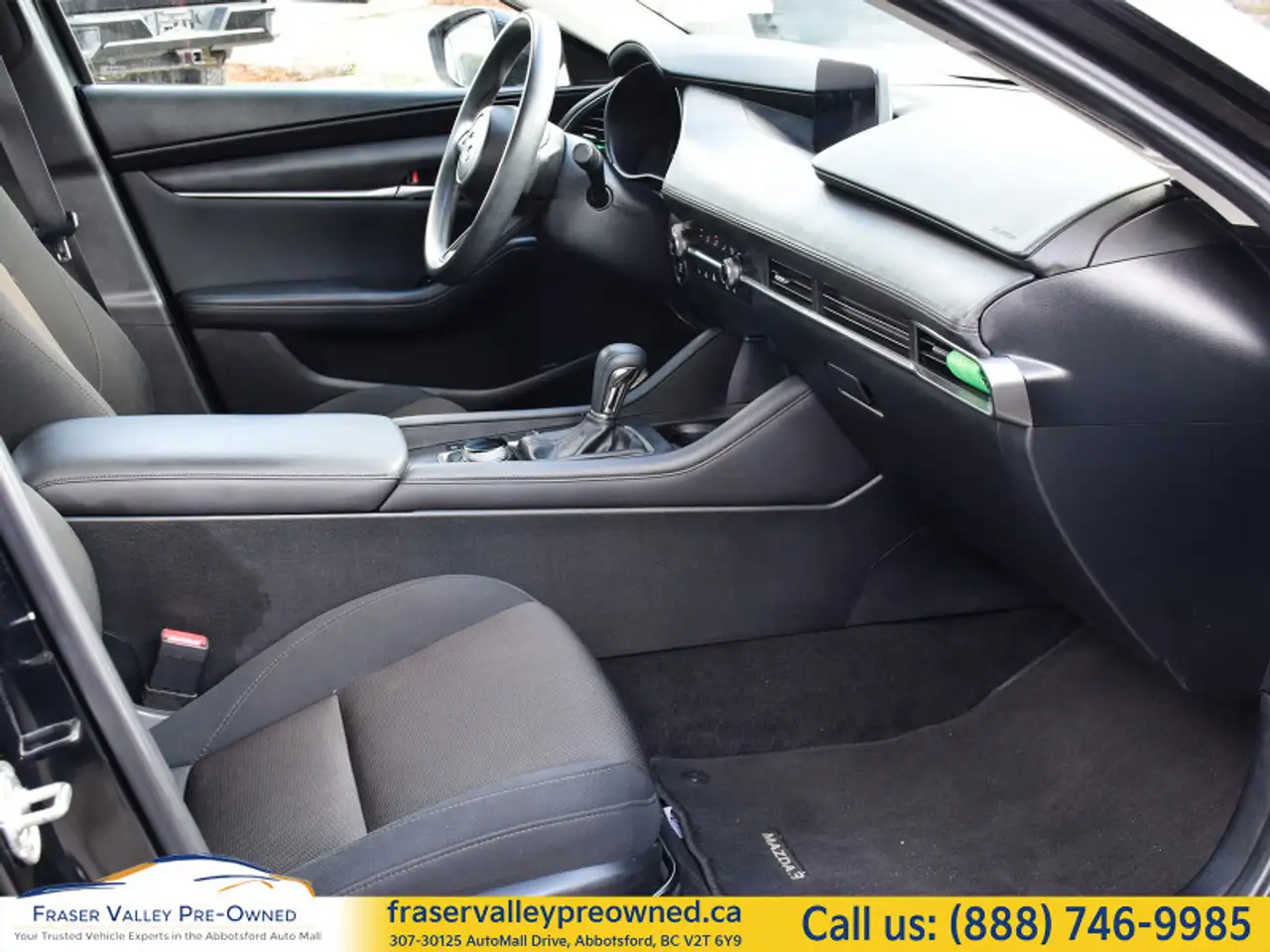 Mazda 3 photo Mazda 3