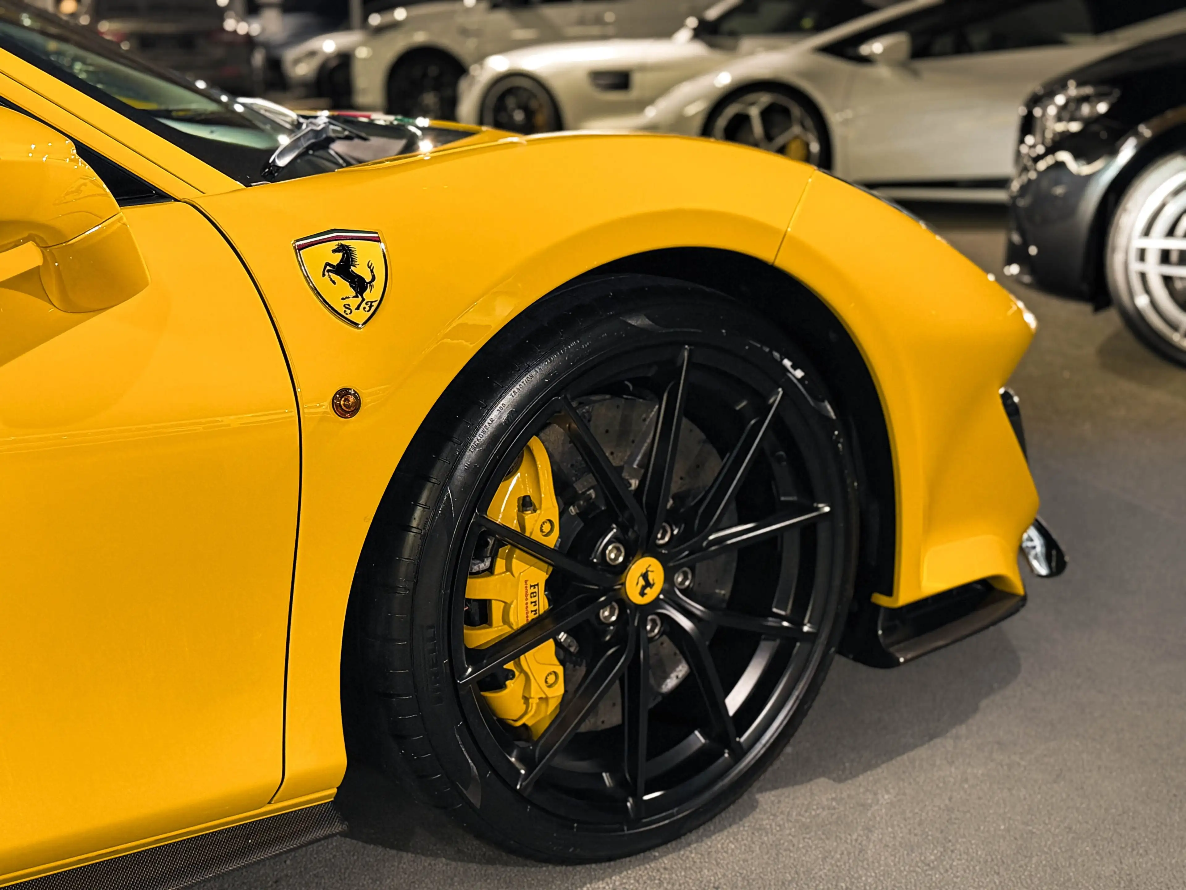 Ferrari 488 Pista Tricolore+Carbon+Lift+JBL — photo 7