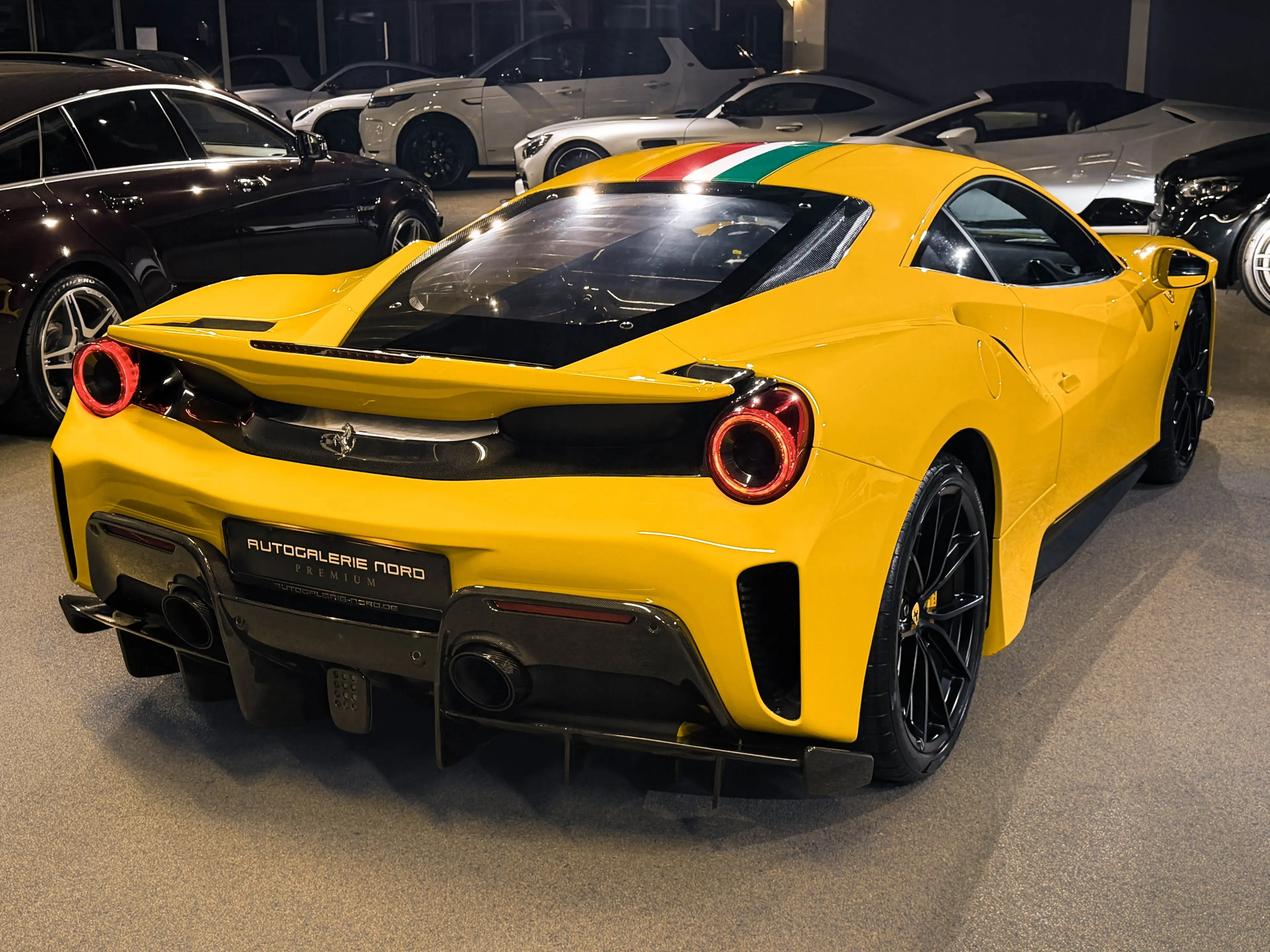 Ferrari 488 Pista Tricolore+Carbon+Lift+JBL — photo 12