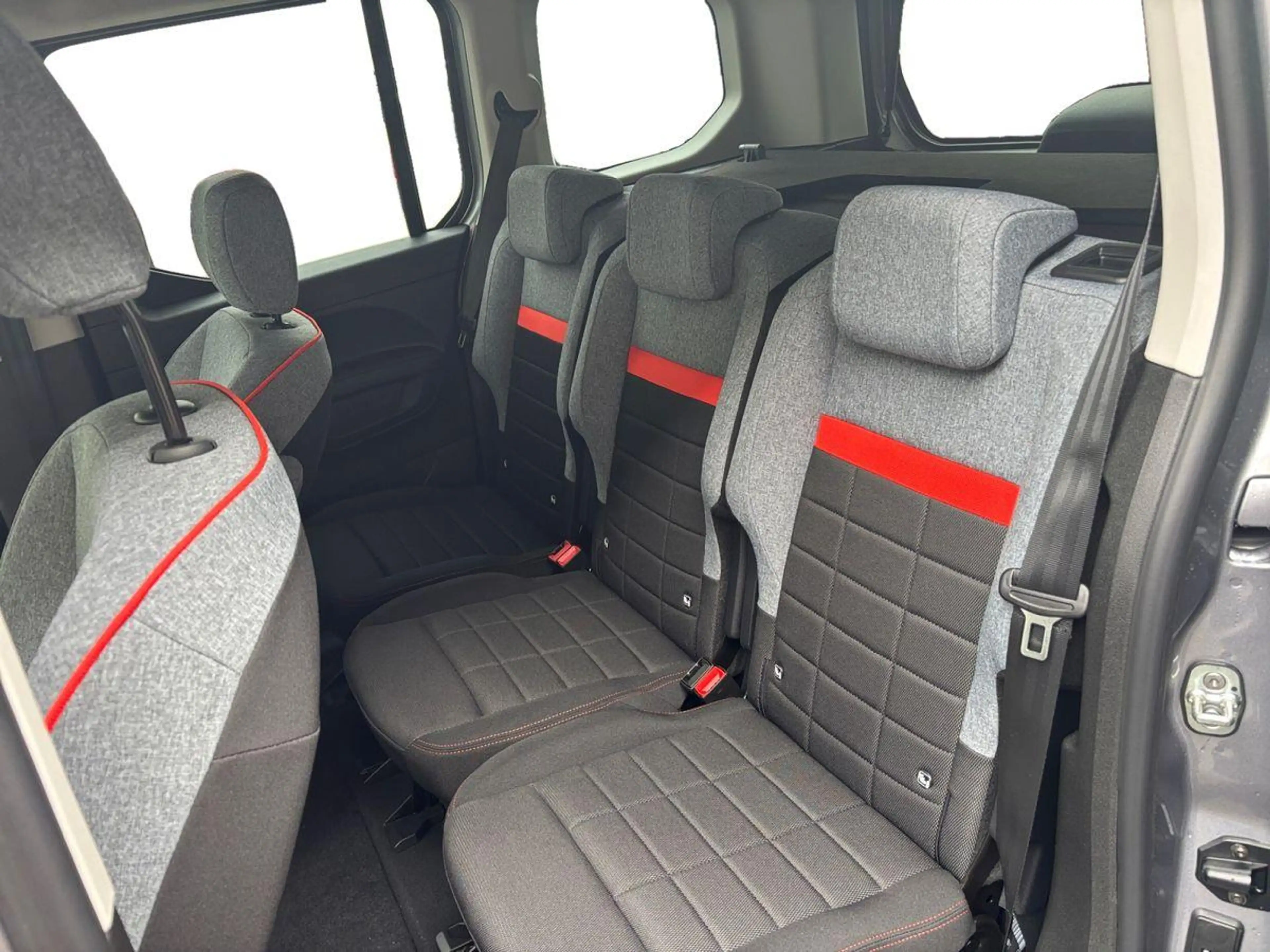 Citroen Berlingo 1.5 Diesel FAP — photo 14