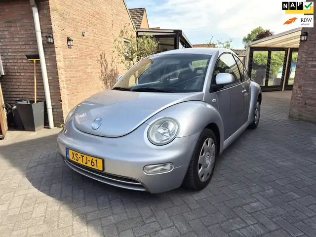 Volkswagen New Beetle 2.0 Highline Airco