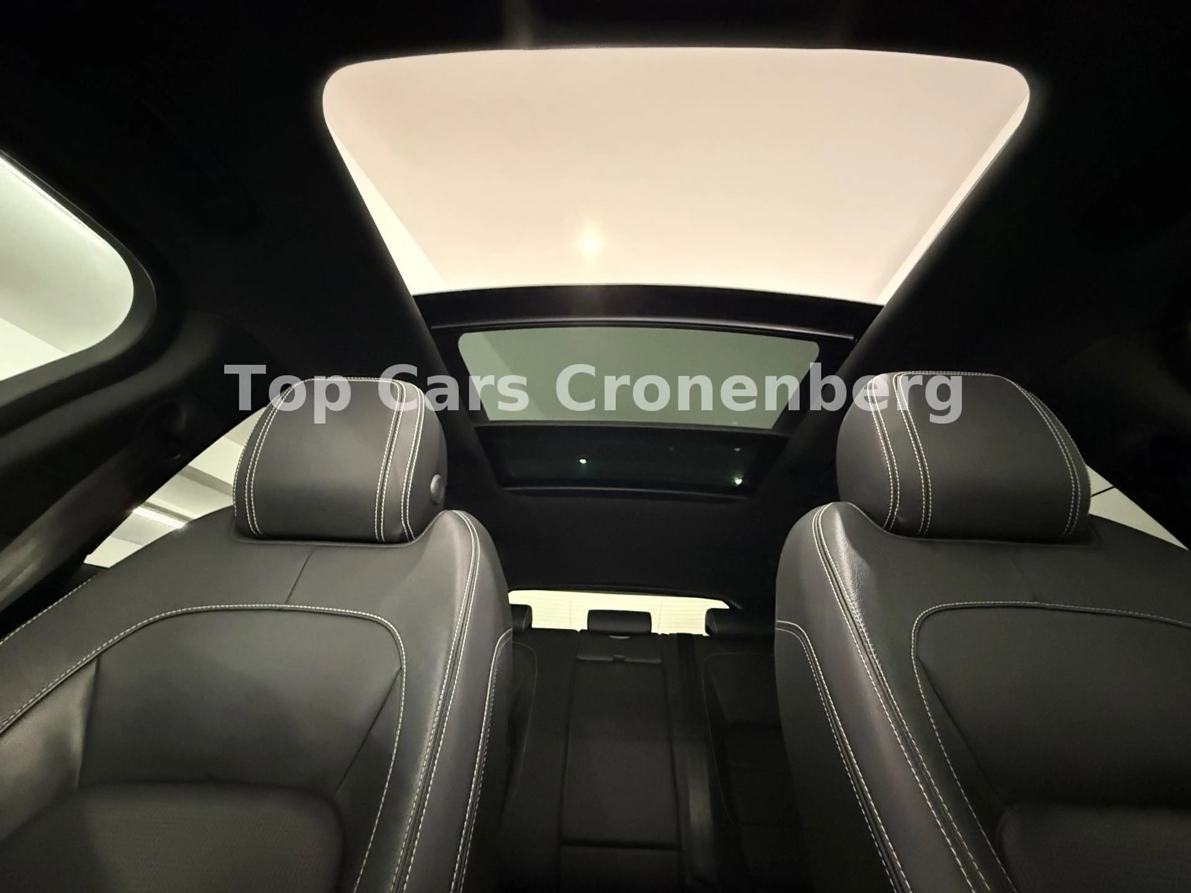 Jaguar F-Pace F-PACE R-Sport AWD 1.Hand*Pano*HeadUp*LED — photo 12