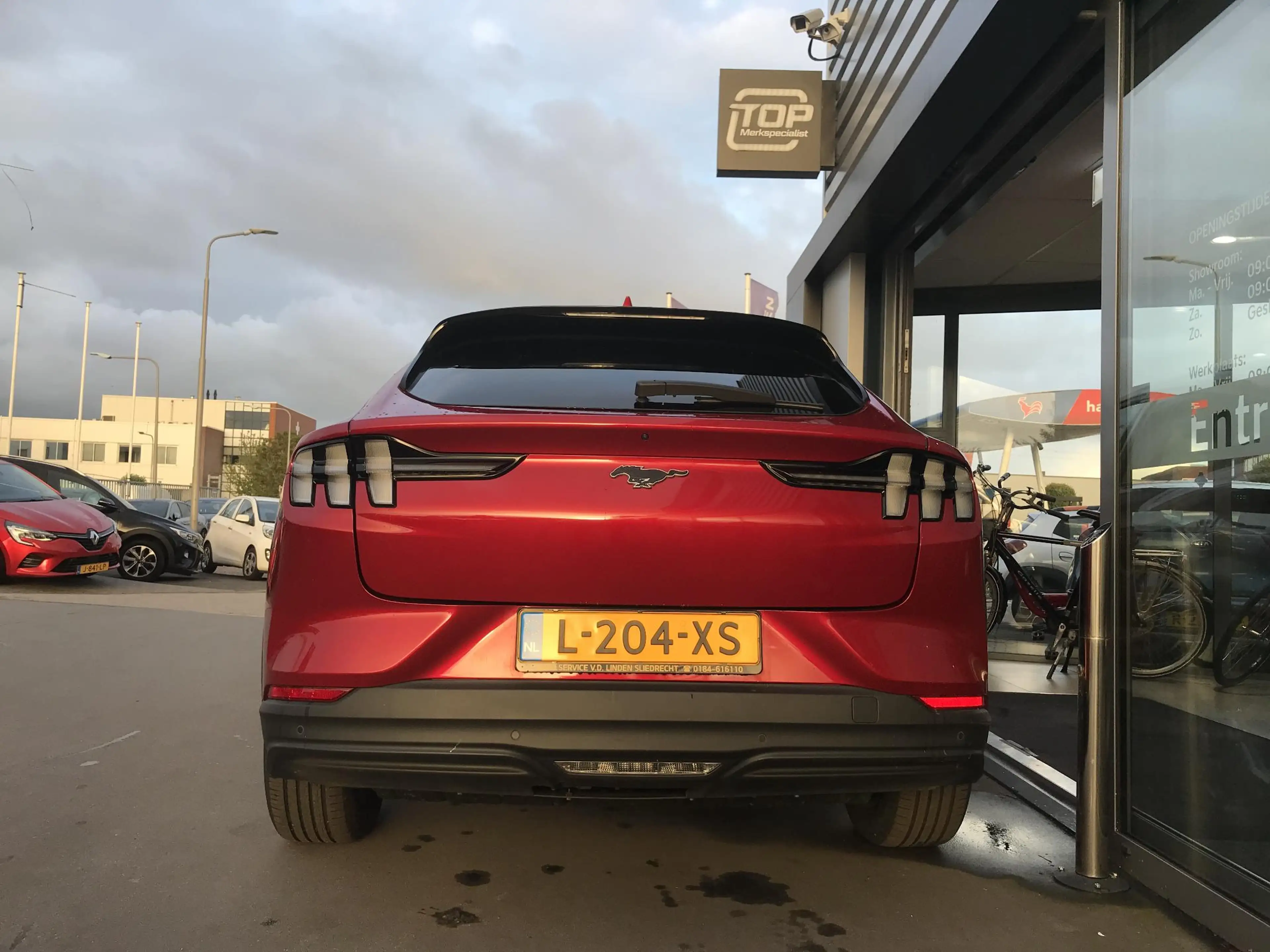 Ford Mustang Mach-E RWD 75 kWh Trekhaak — photo 4