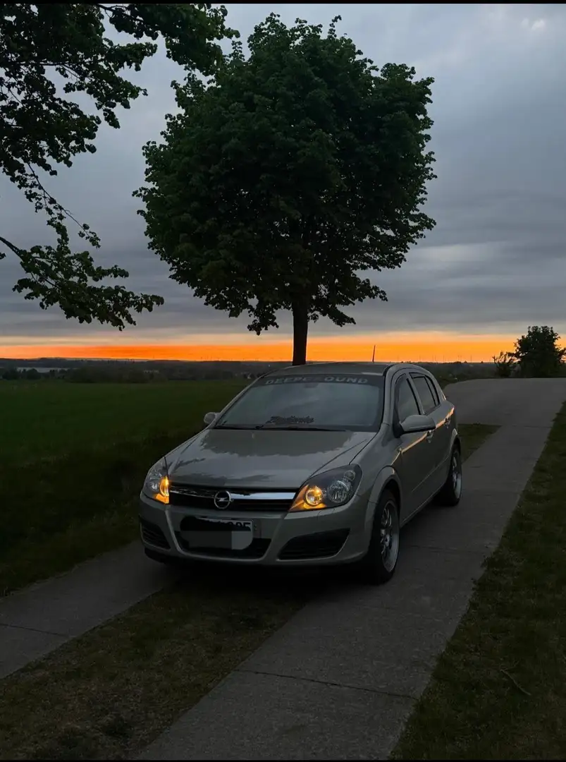Opel Astra 1.4 - 1