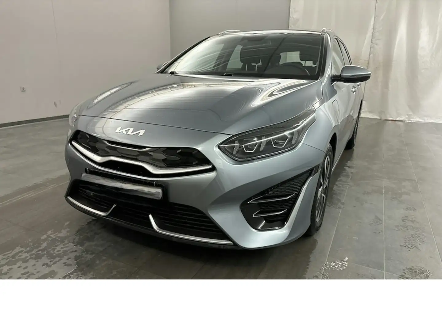 Kia Ceed SW / cee'd SW cee´d Sportswagon 1.6 Plug-in Hybrid Vision Automa Grijs - 1