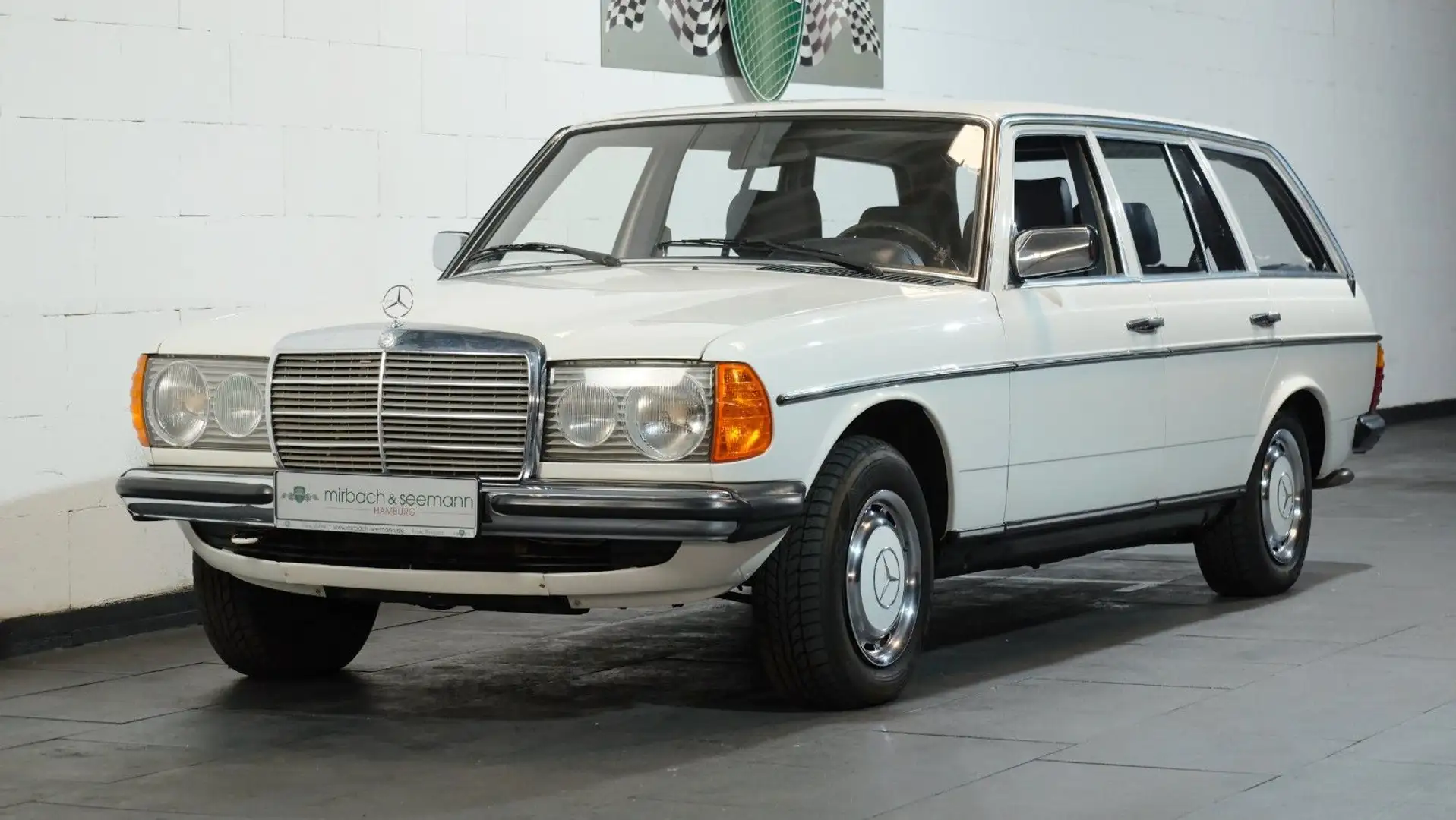 Mercedes-Benz 230 TE  Automatik 3.Hd.  Scheckh.  gt.  Zustand Білий - 1