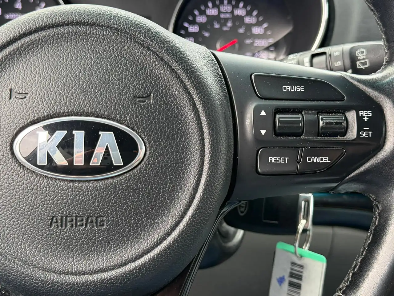 Kia Sedona снимка Kia Sedona