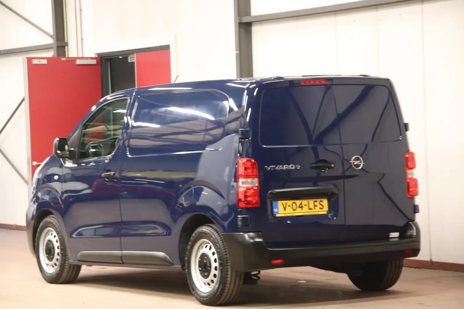 Opel Vivaro-e L1H1 ELEKTRISCH ACHTERUITRIJCAMERA Blauw - 2