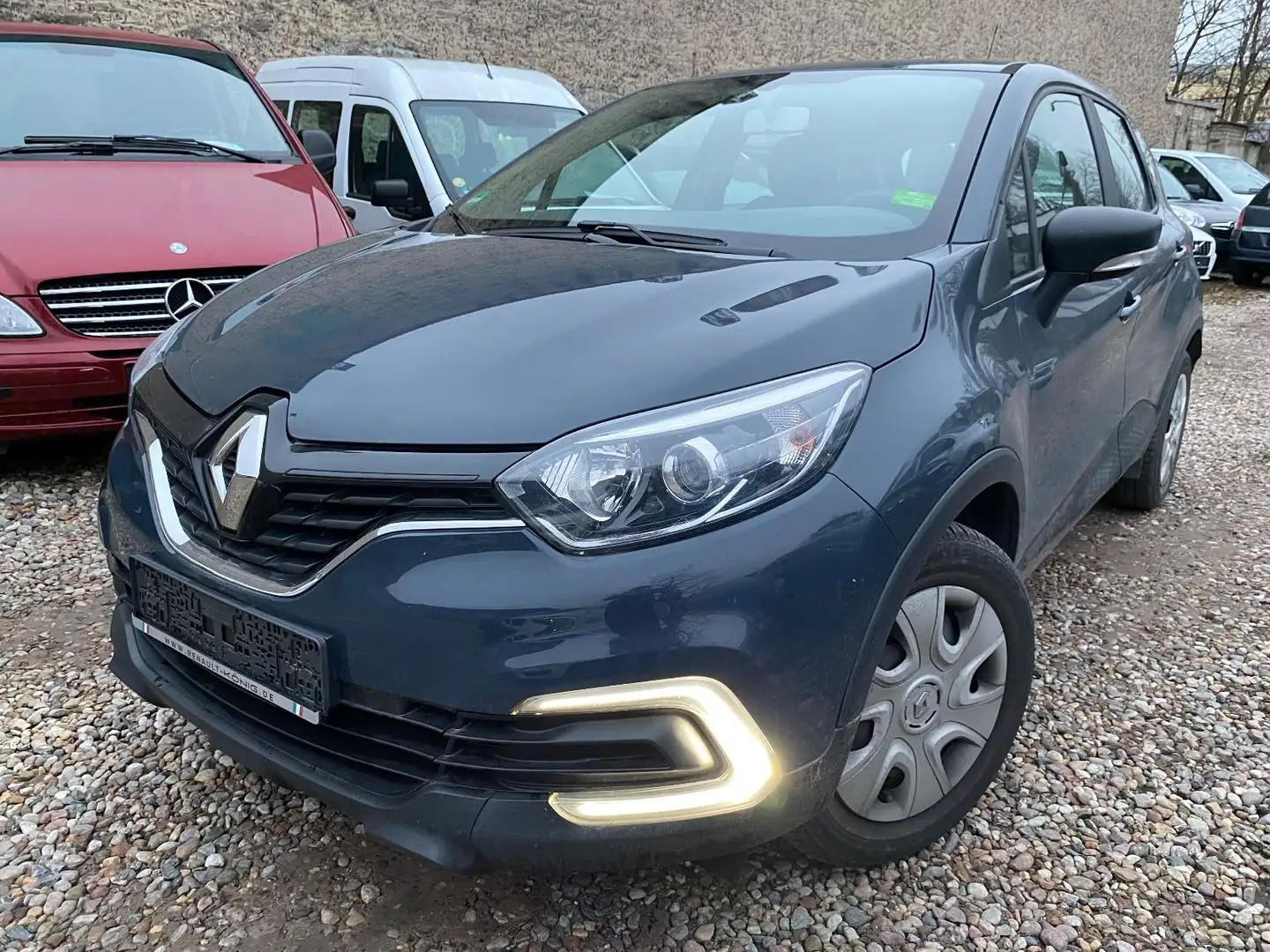 Renault Captur Life-1.HAND(RENTNER)-20TKM Grau - 1
