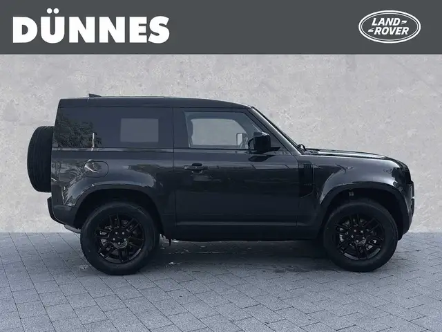 Land Rover Defender view 6