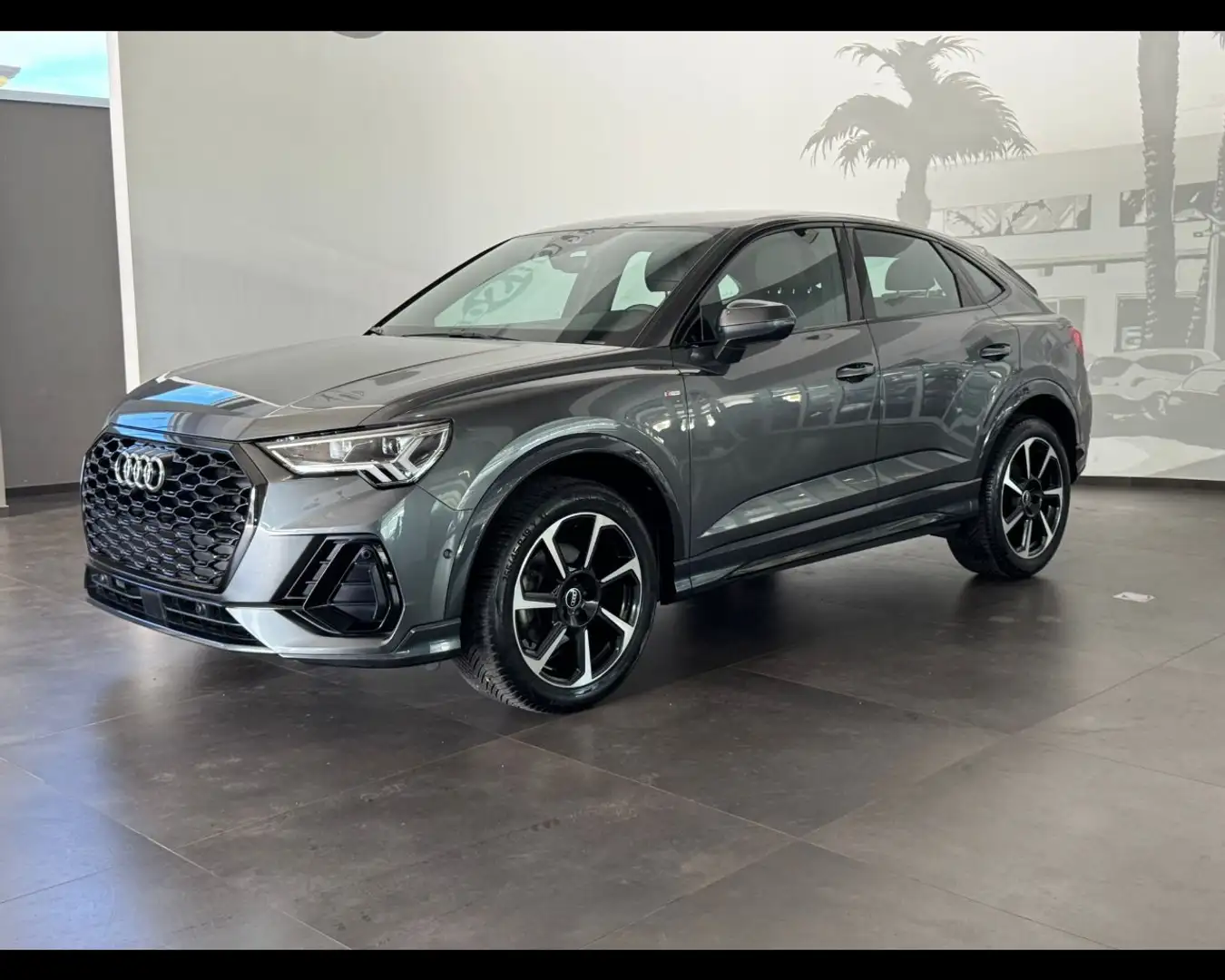 Audi Q3 2ª serie SPB 35 TDI S tronic S line edition Grigio - 1