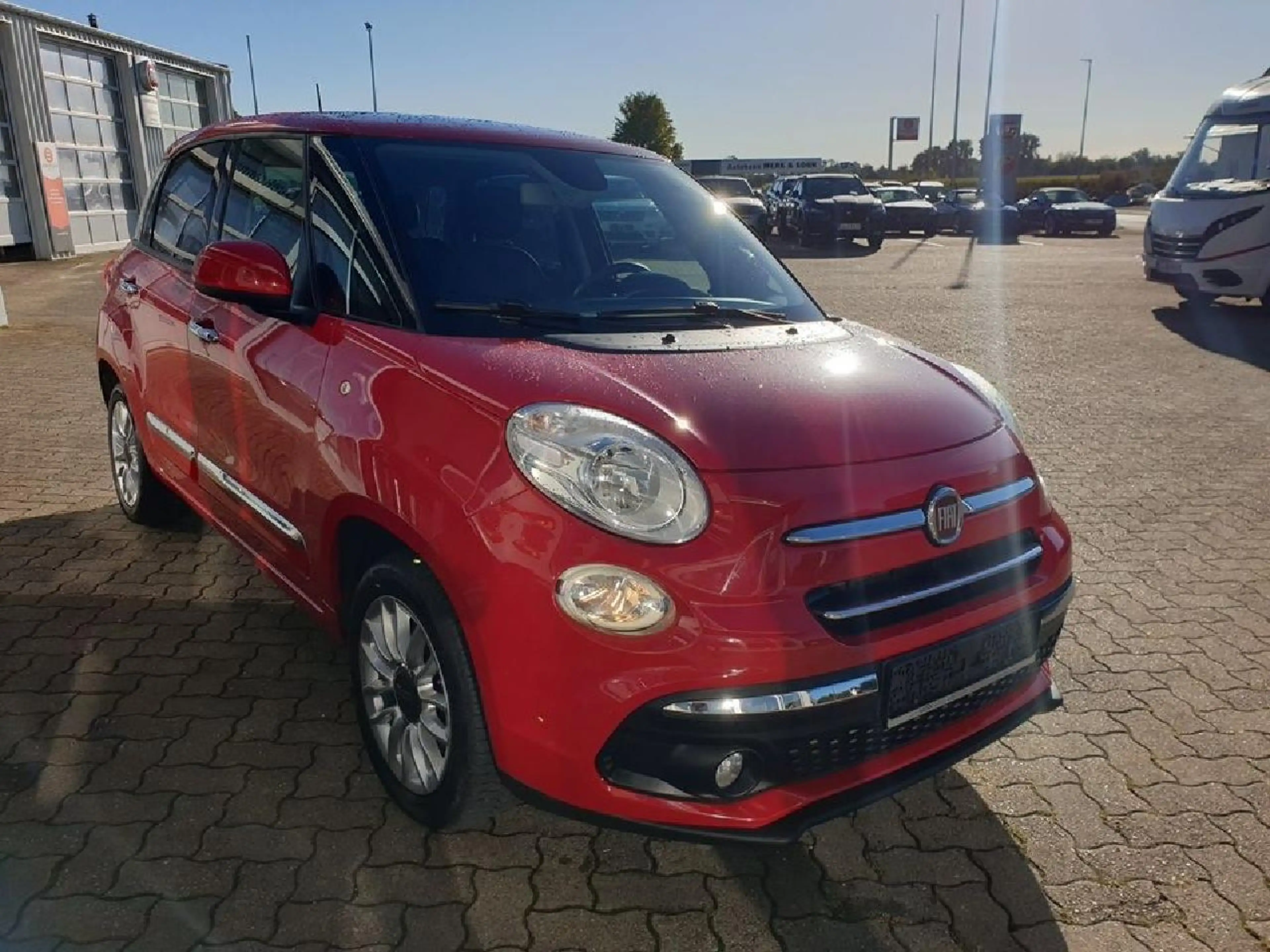 Fiat 500L Urban Lounge — photo 3