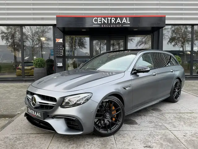 Mercedes-Benz E 63 AMG Estate S 4MATIC+|Pano|Keramisch|Massage|Burmester|