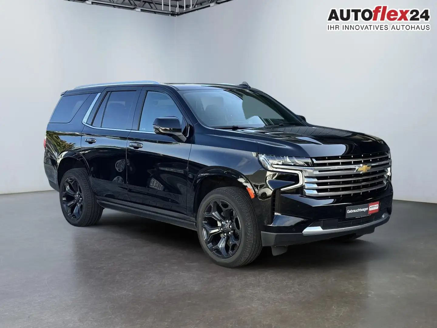 Chevrolet Tahoe AHK + Pano SitzHeiz 7Sitz 313 kW (426 PS), Auto... Чёрный - 1