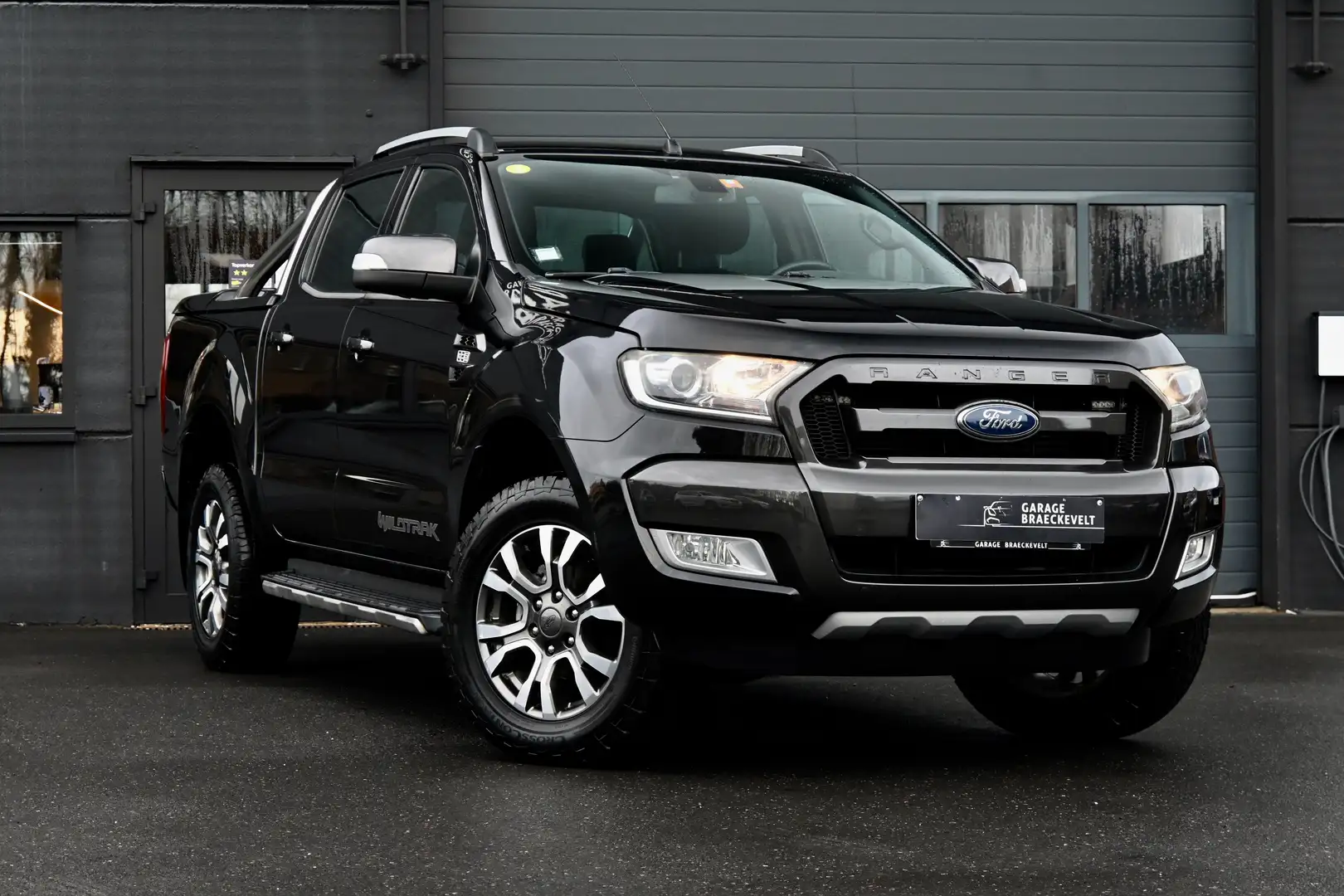 Ford Ranger 3.2 - Wildtrak - Trekhaak - Camera - MANUEEL - BTW Noir - 1