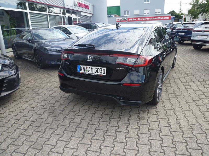 Honda Civic e:HEV 2.0 i-MMD Hybrid (2026) Advance — photo 10