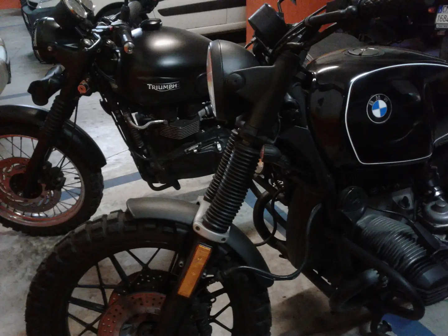 BMW R 100 Negro - 2
