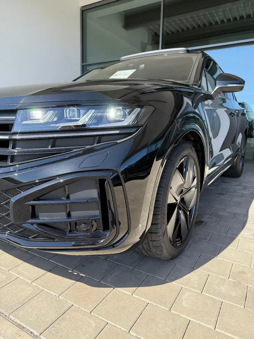 Volkswagen Touareg 3.0 TDI 4Motion R-Line 5J-Grarantie AHK Negro - 2