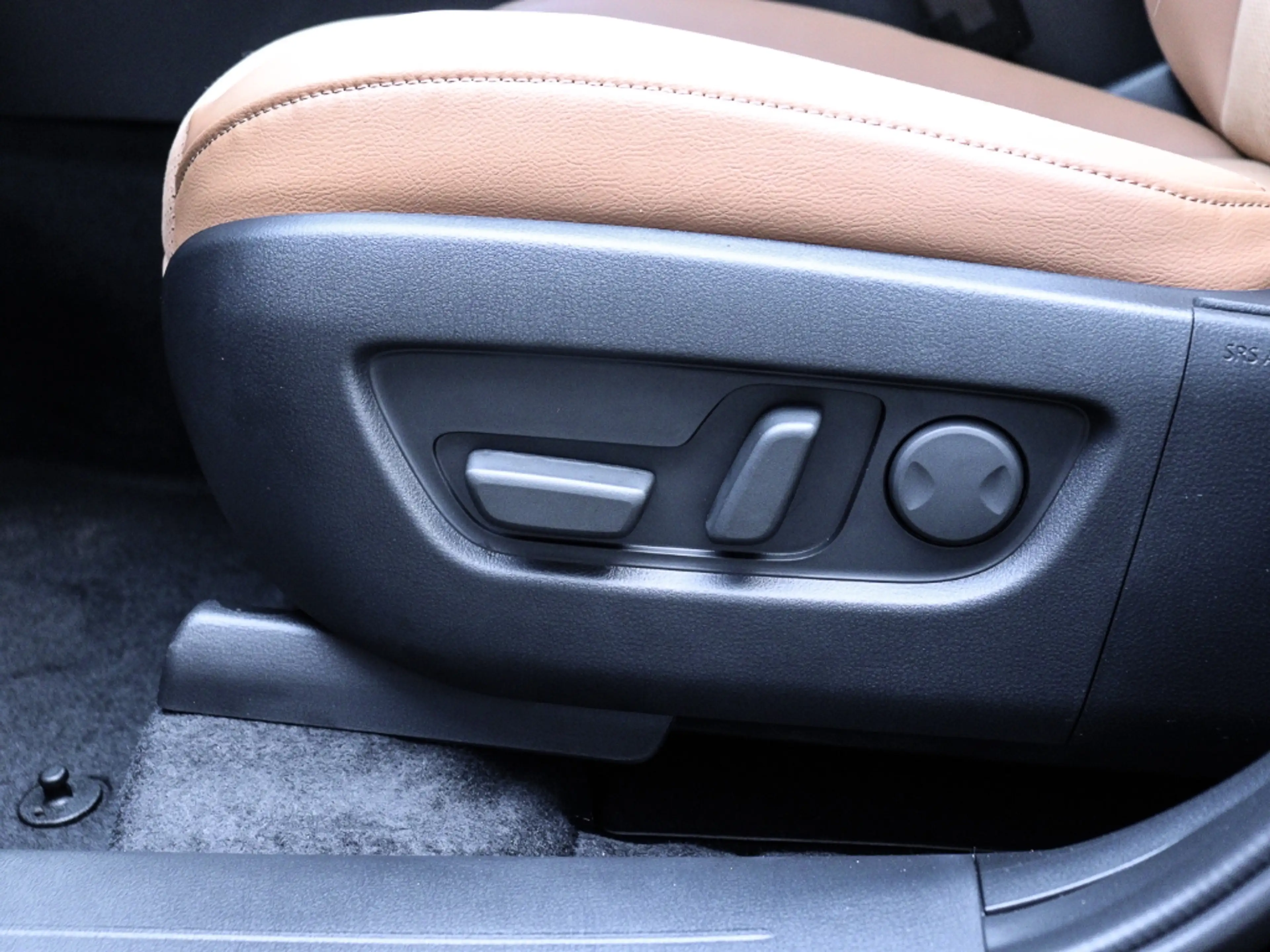 Mazda CX-80 2026 7-Sitzer 2.5L e-SKYACTIV PHEV 327ps 8AT AWD H — photo 10