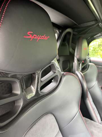 Porsche 718 Spyder Kreide, Approved 03/26, Schalensitze, Handschalter