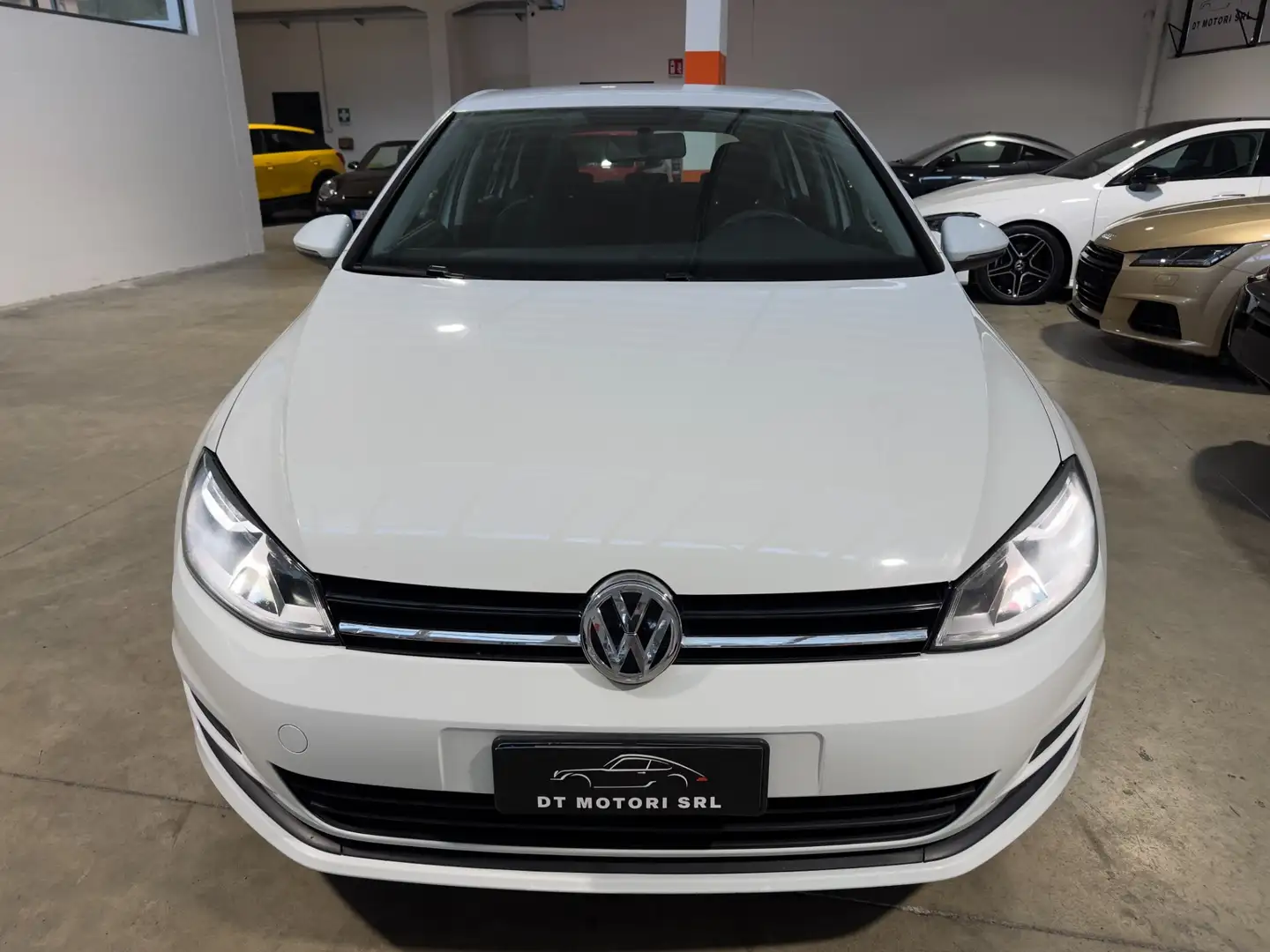 Volkswagen Golf 1.6 TDI 5p. Comfortline BlueMotion Technology Bianco - 2
