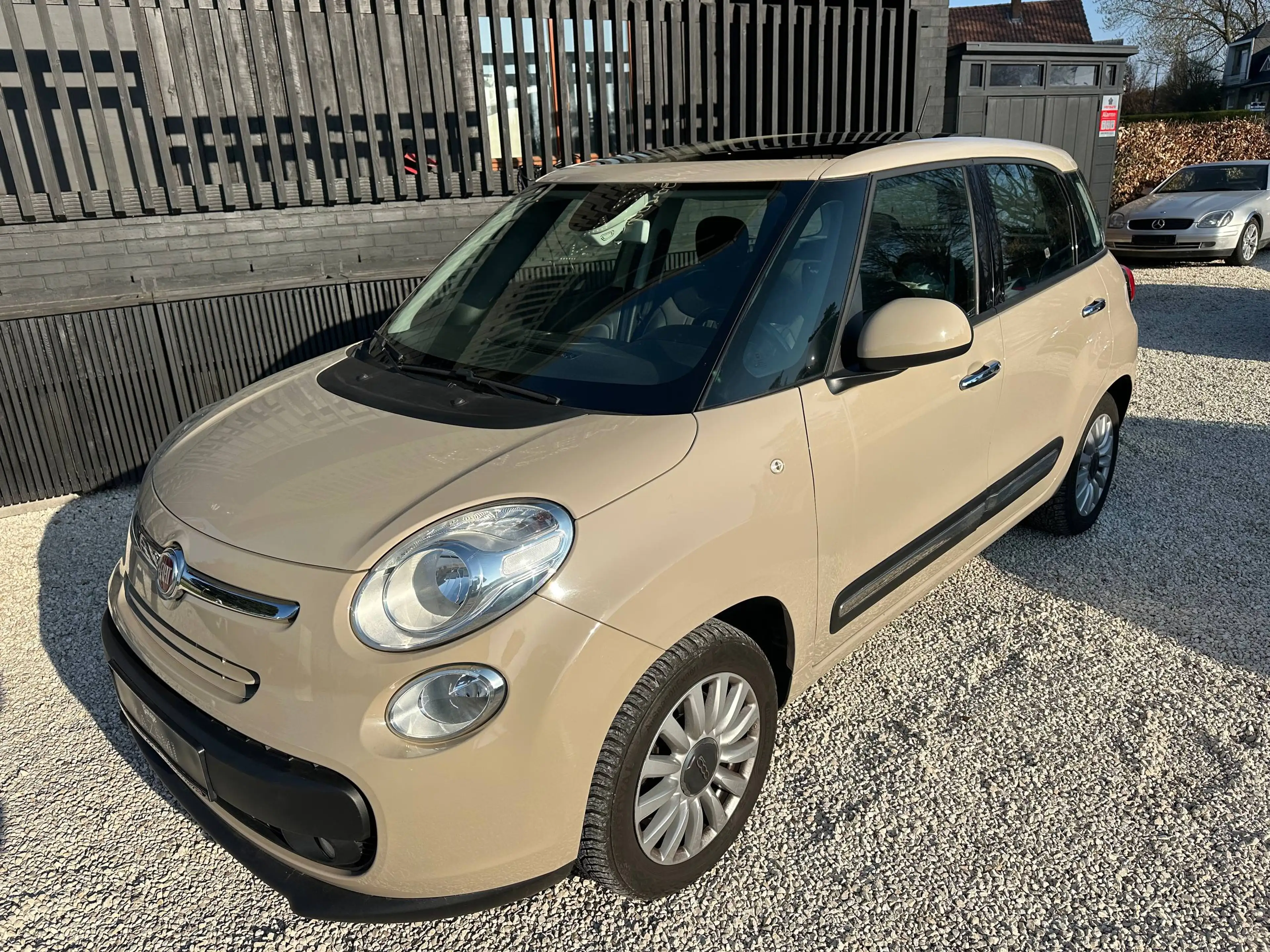 Fiat 500L 500L Living 1.4 * TOIT PANO !!! *