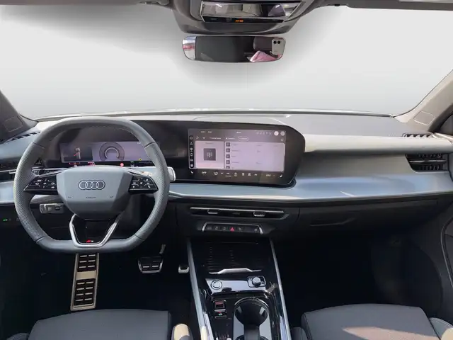 Audi Q3 view 8