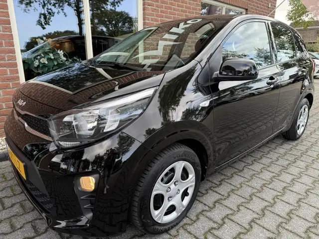 Kia Picanto view 12