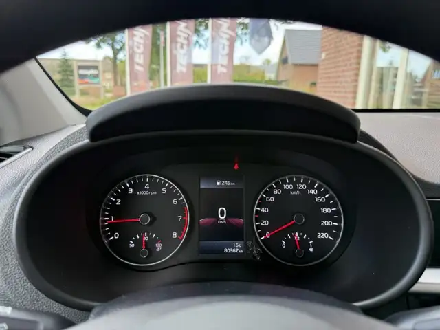 Kia Picanto view 9