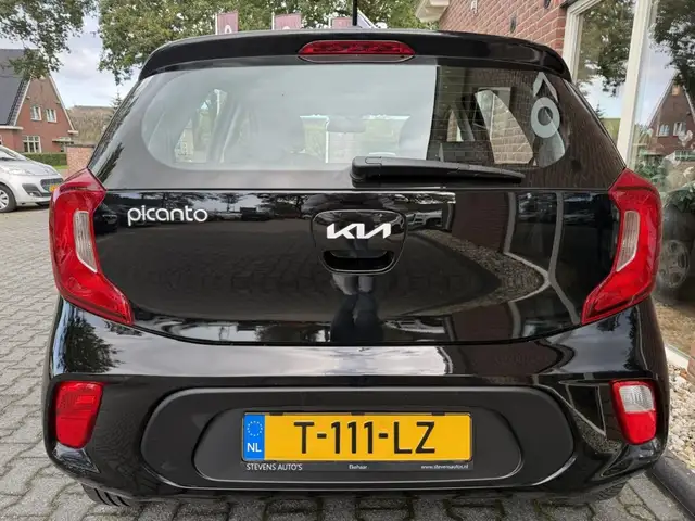 Kia Picanto view 10