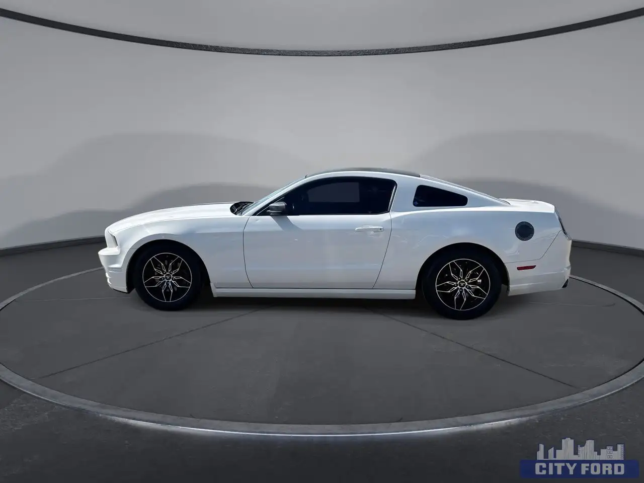 Ford Mustang снимка Ford Mustang
