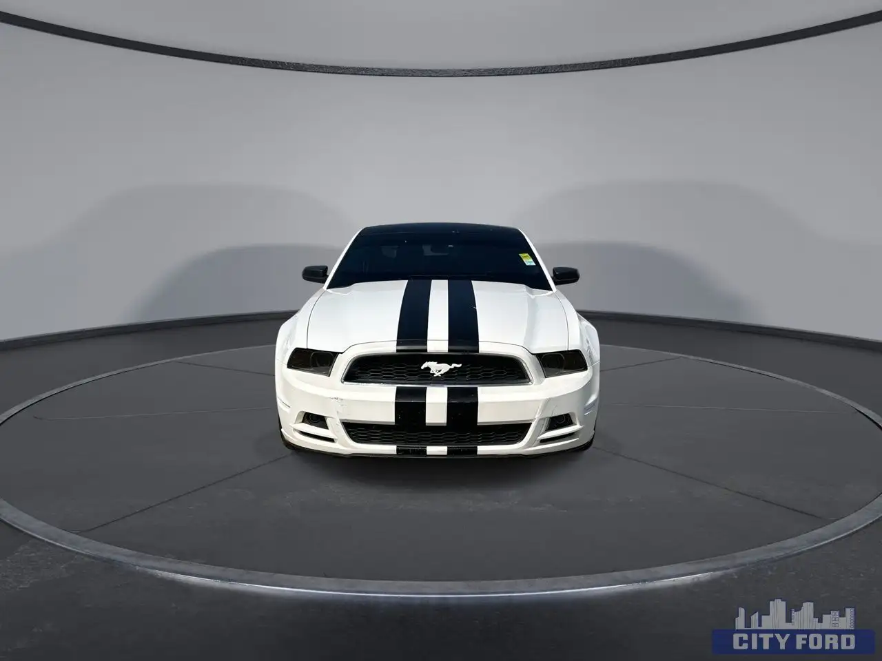 Ford Mustang снимка Ford Mustang
